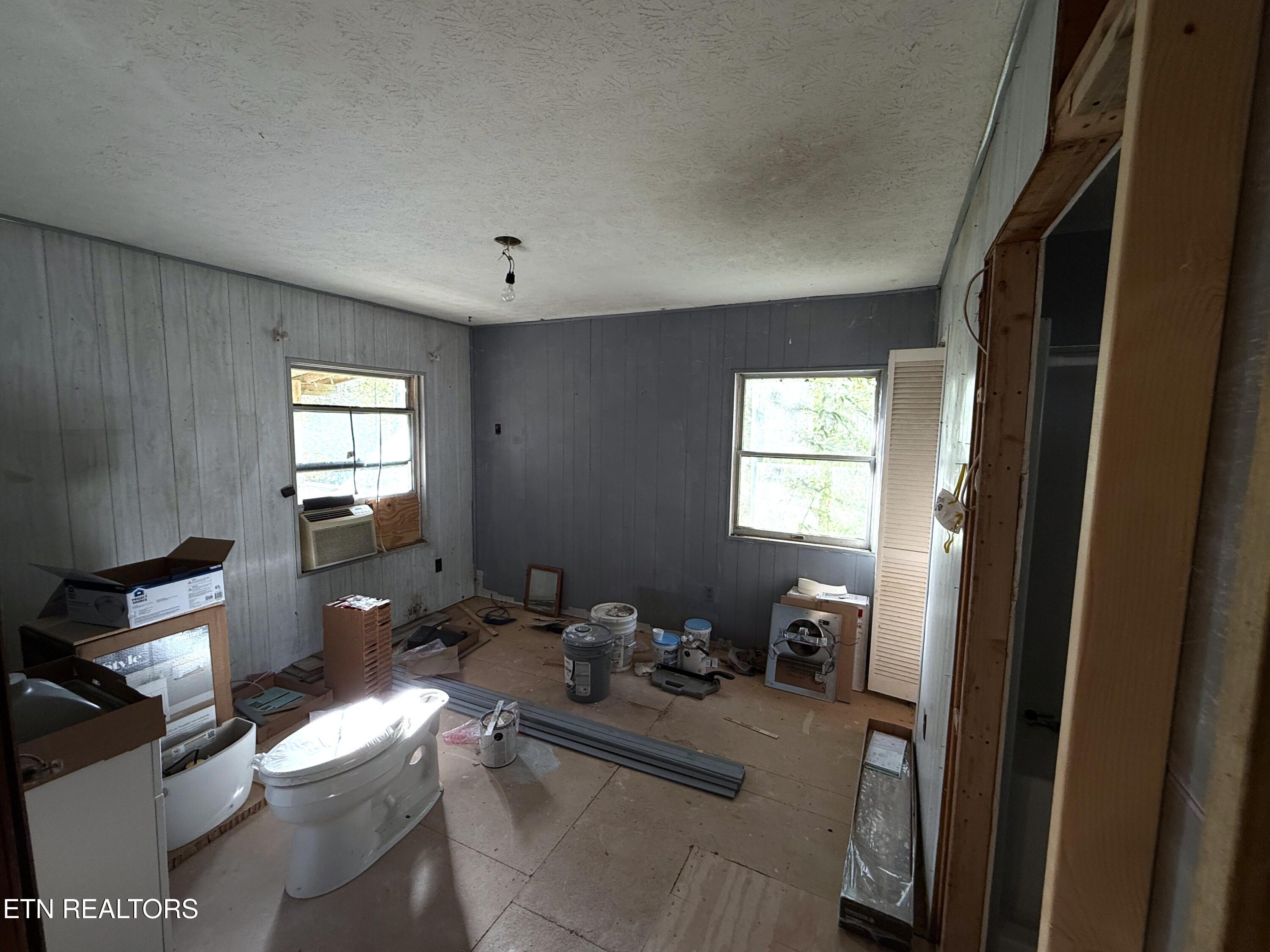 2930 Arch Way Cosby TN 37722