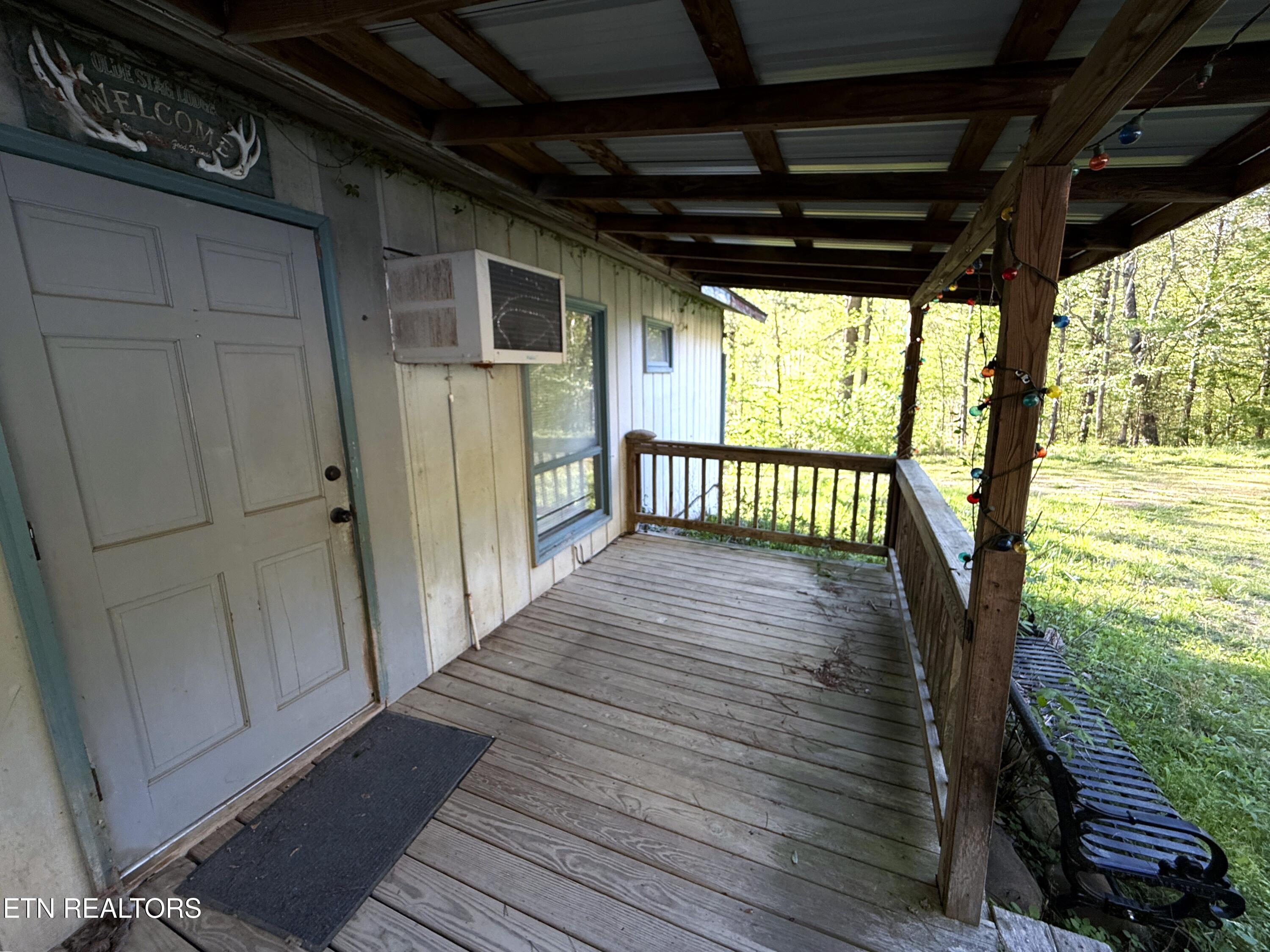 2930 Arch Way Cosby TN 37722