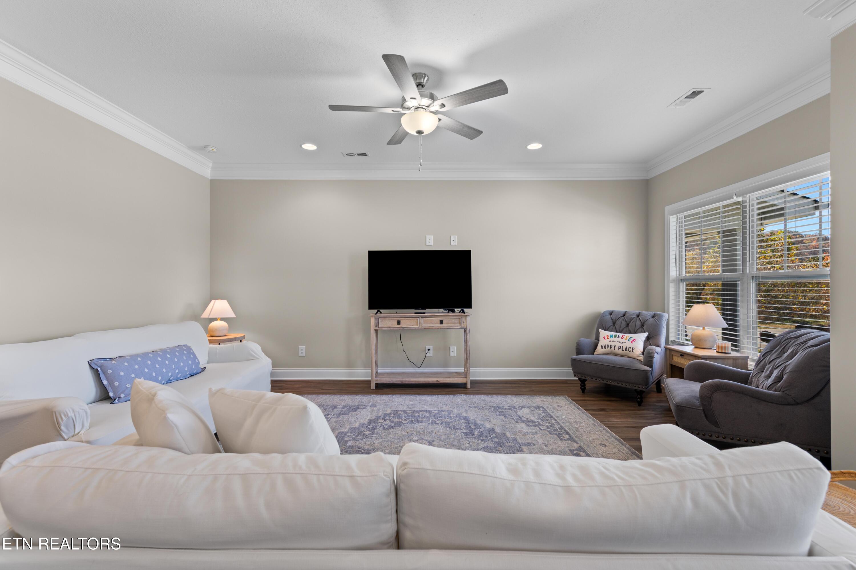240 Broadberry Avenue Oak Ridge TN 37830