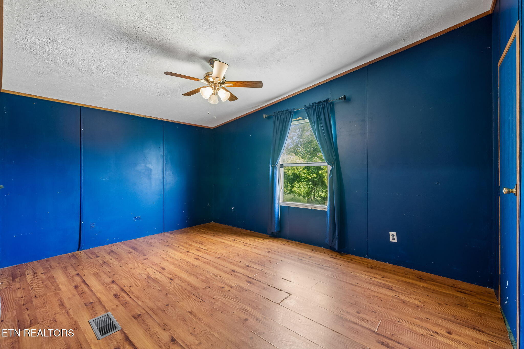 1422 Dove Lane Springfield TN 37172