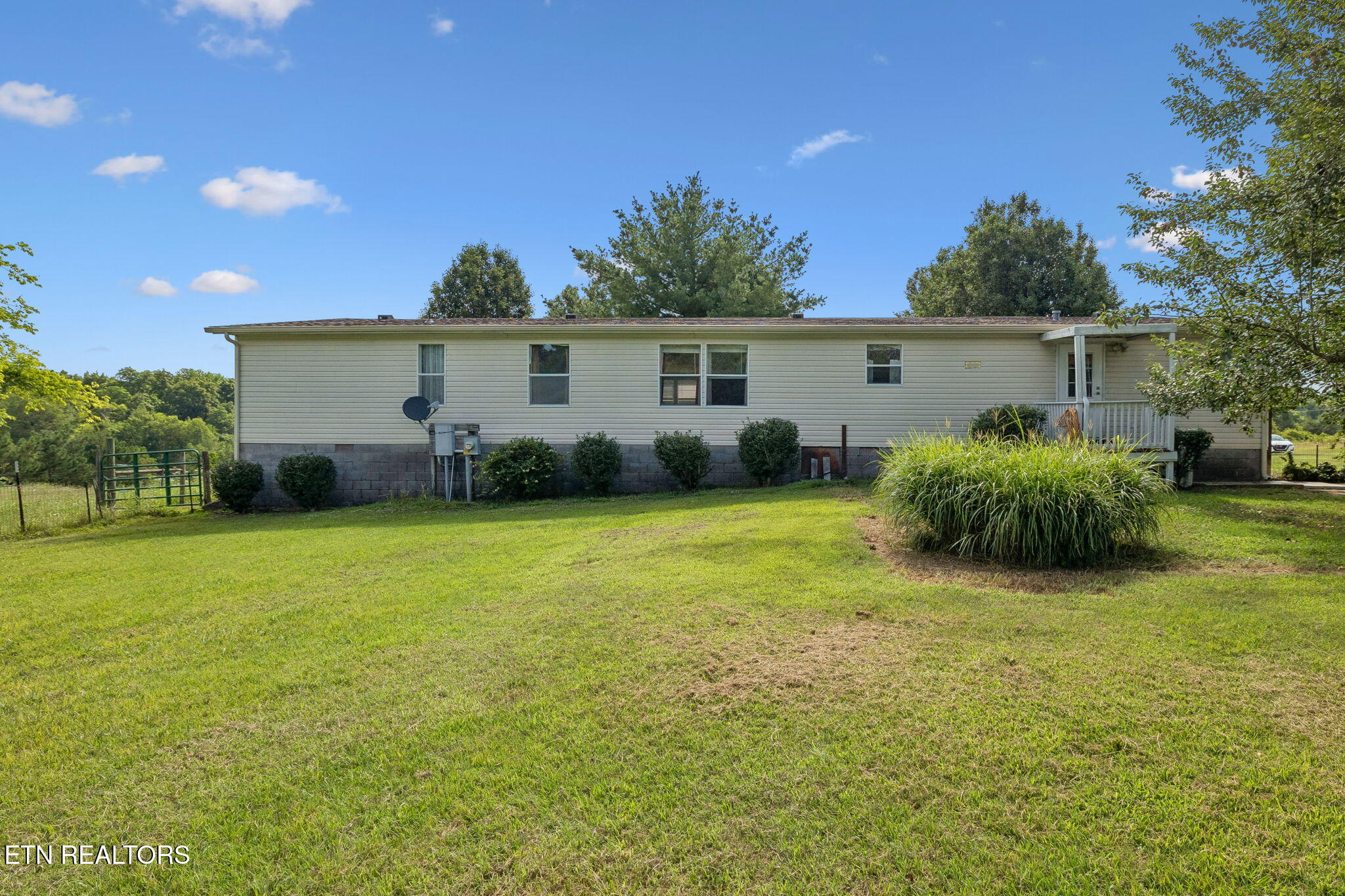 1422 Dove Lane Springfield TN 37172