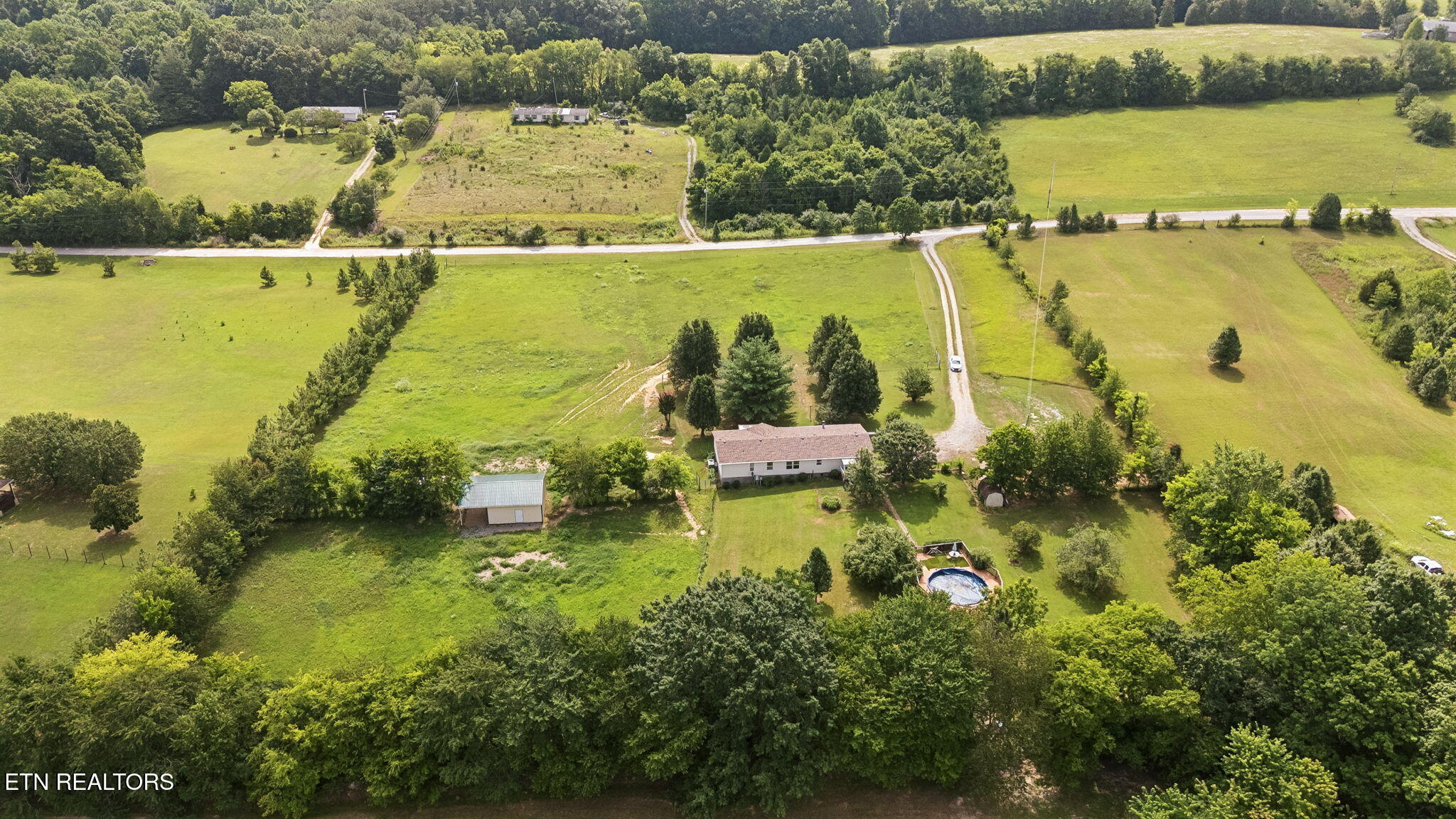 1422 Dove Lane Springfield TN 37172