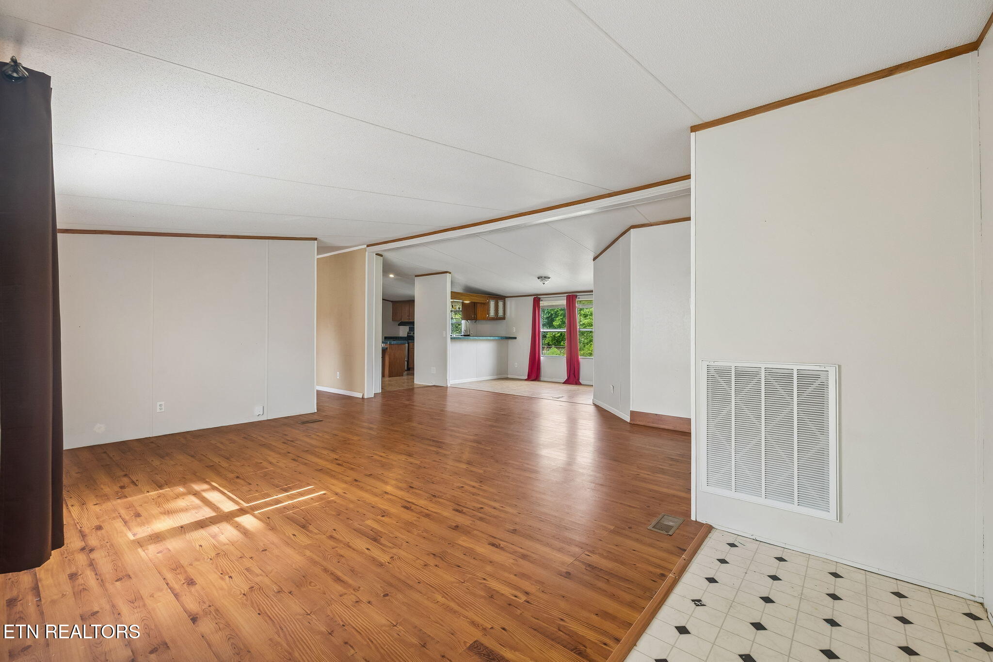 1422 Dove Lane Springfield TN 37172