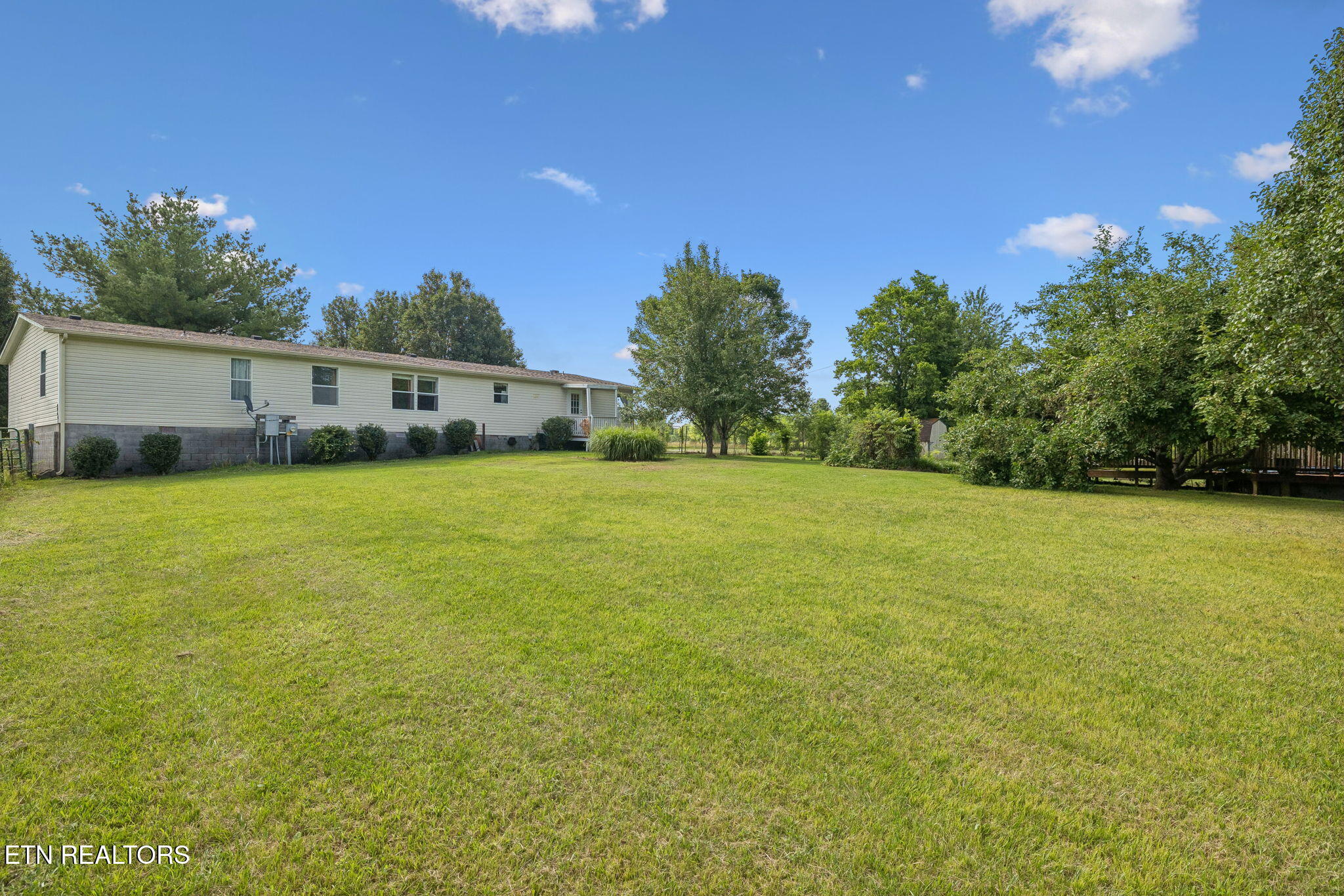 1422 Dove Lane Springfield TN 37172