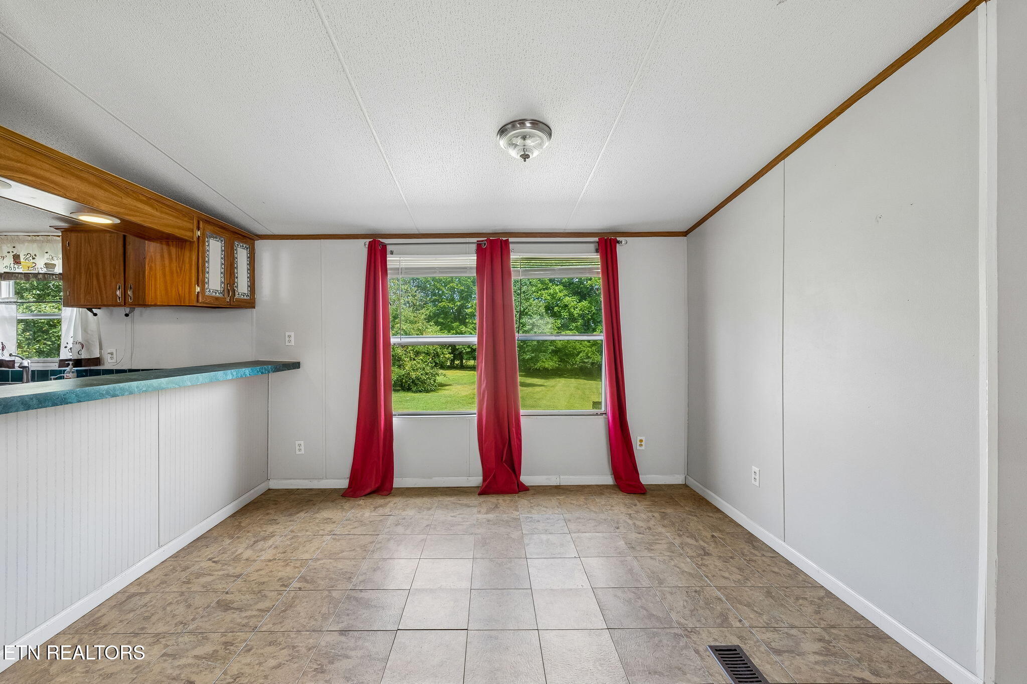 1422 Dove Lane Springfield TN 37172