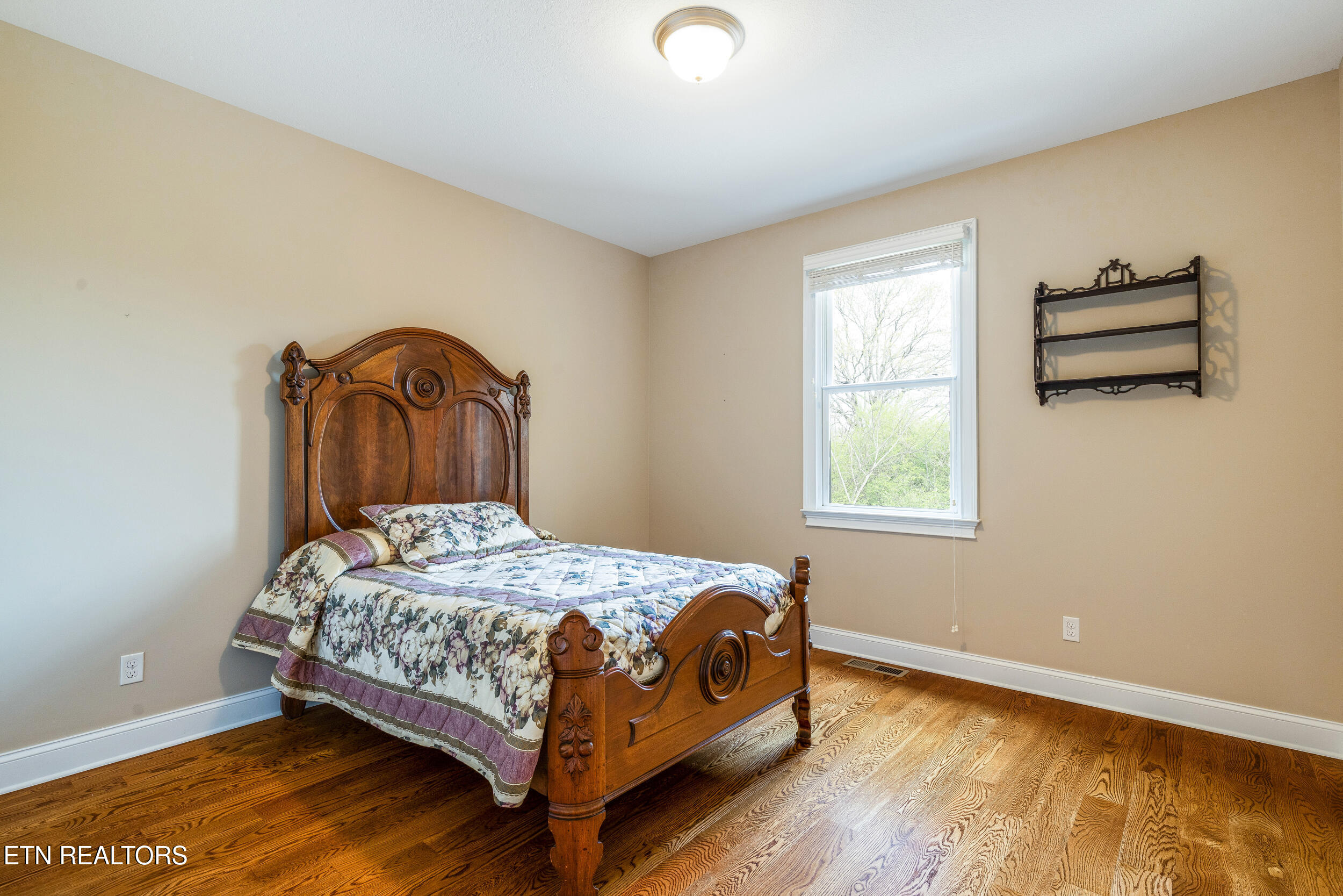3835 Admirality Lane Knoxville TN 37920