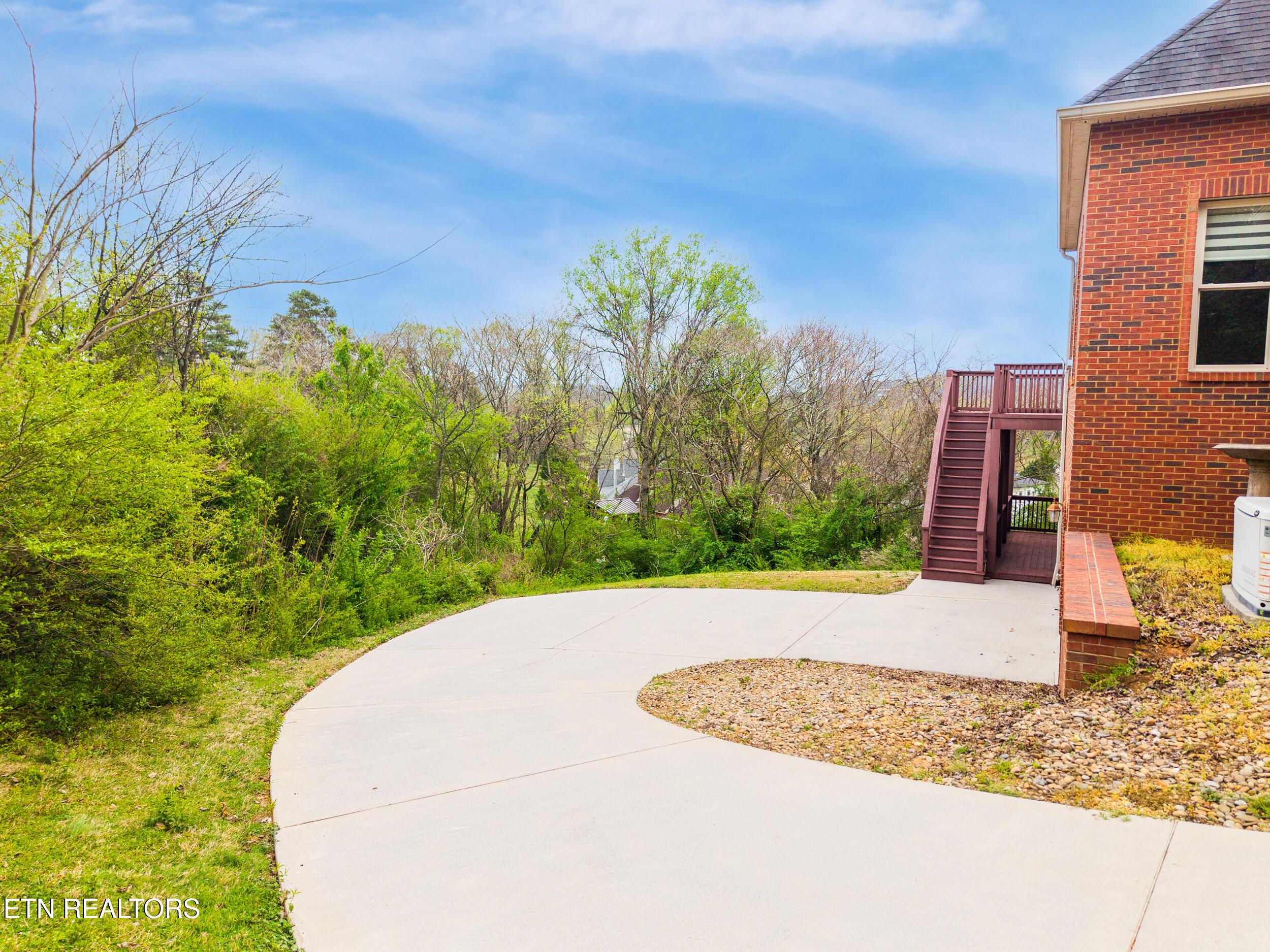 3835 Admirality Lane Knoxville TN 37920