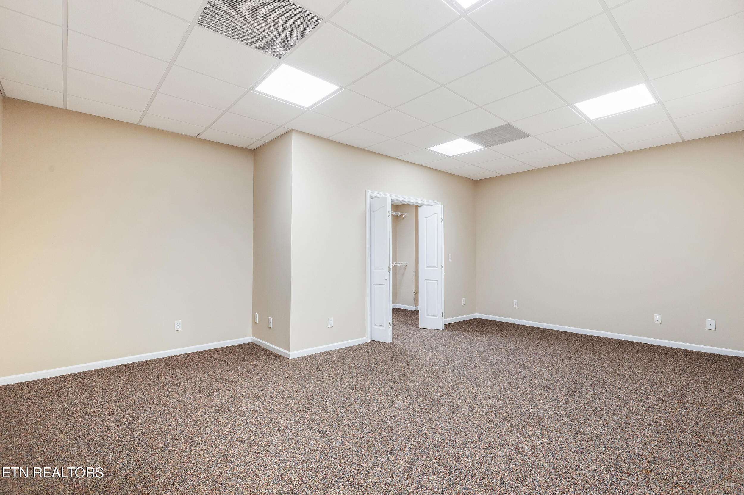 3835 Admirality Lane Knoxville TN 37920