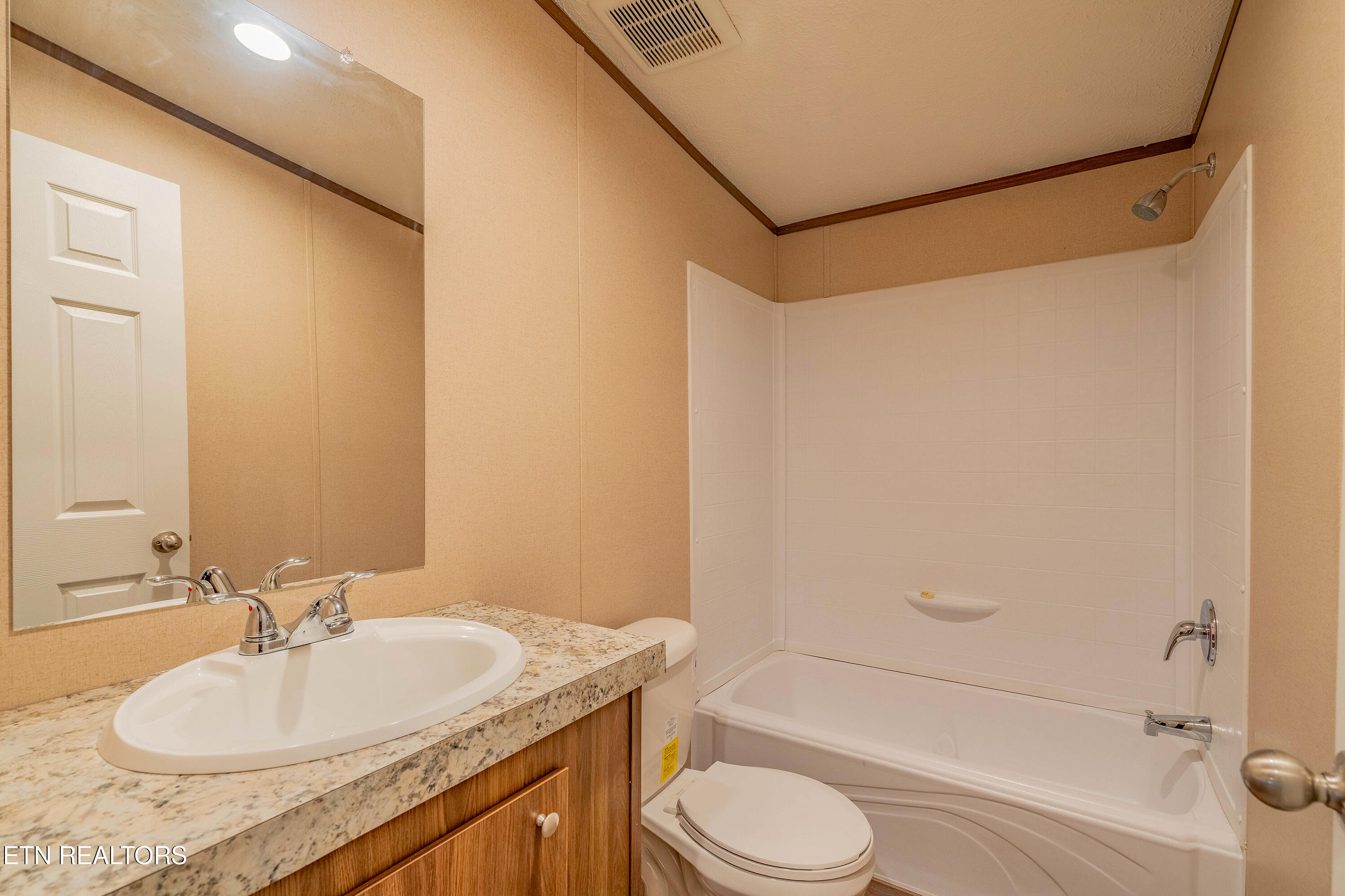 2224 Daisy Avenue Knoxville TN 37915