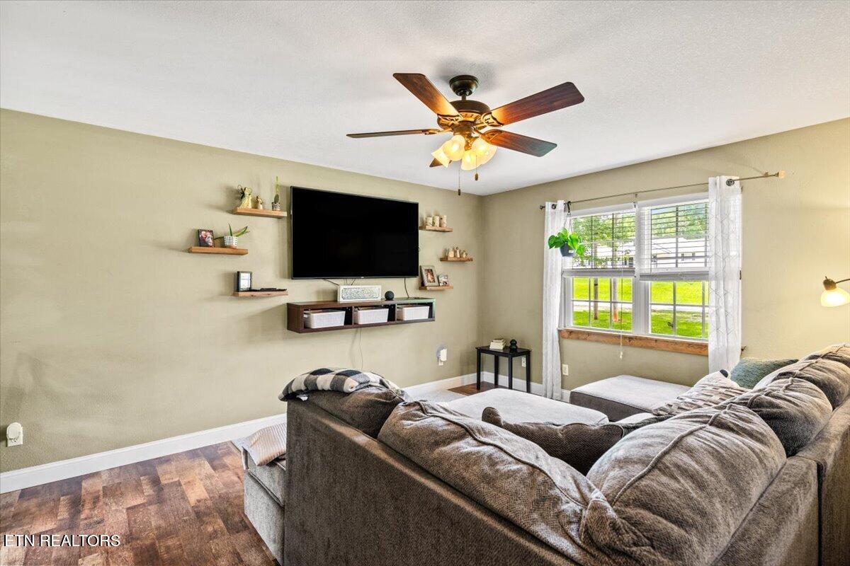 1585 Jeffers Road Huntsville TN 37756