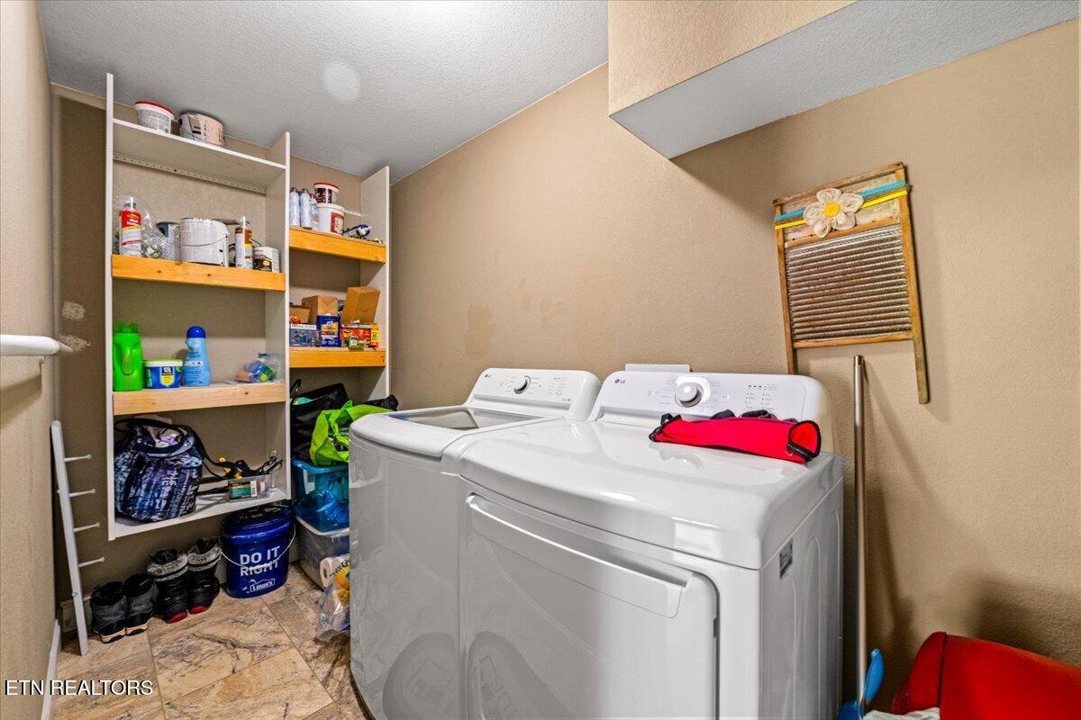 1585 Jeffers Road Huntsville TN 37756