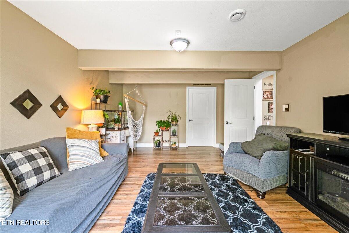 1585 Jeffers Road Huntsville TN 37756