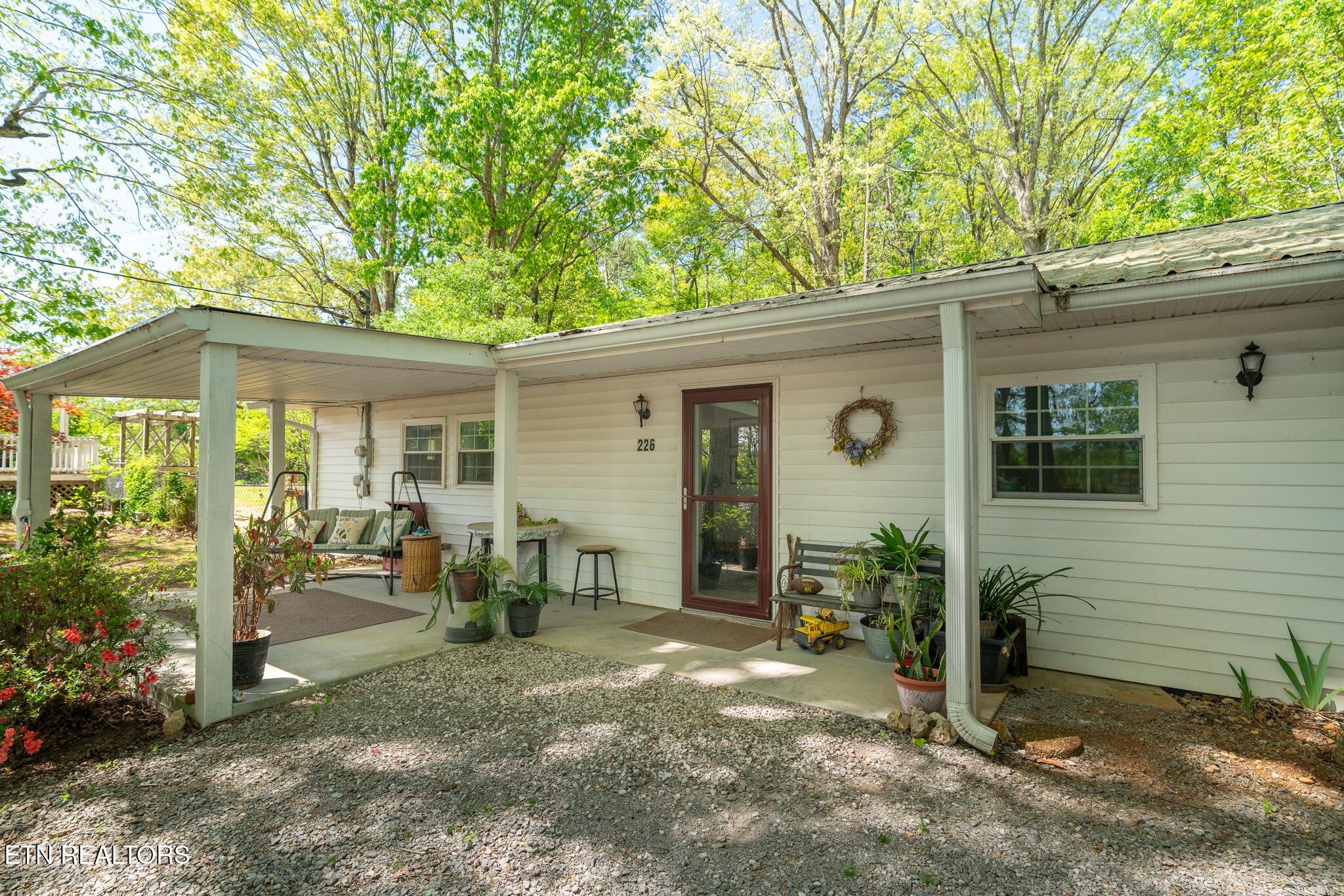 222/226 County Road 705 Athens TN 37303