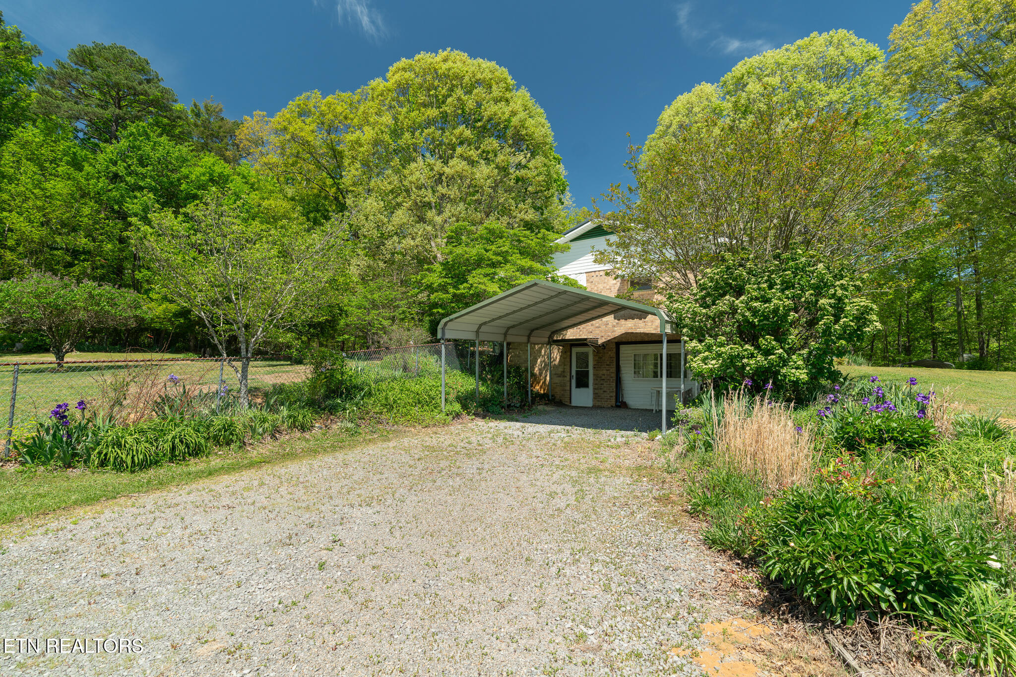 222/226 County Road 705 Athens TN 37303