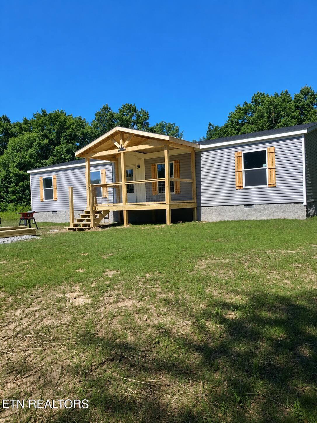 1090 Bill Black Road Jamestown TN 38556