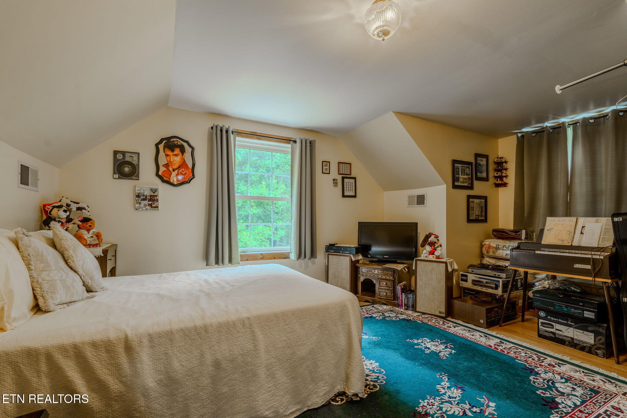 1985 Poplar Springs Road Greeneville TN 37743