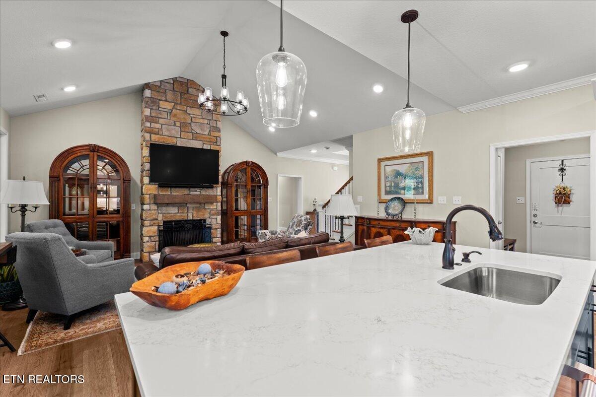 304 Cheeyo Lane Loudon TN 37774