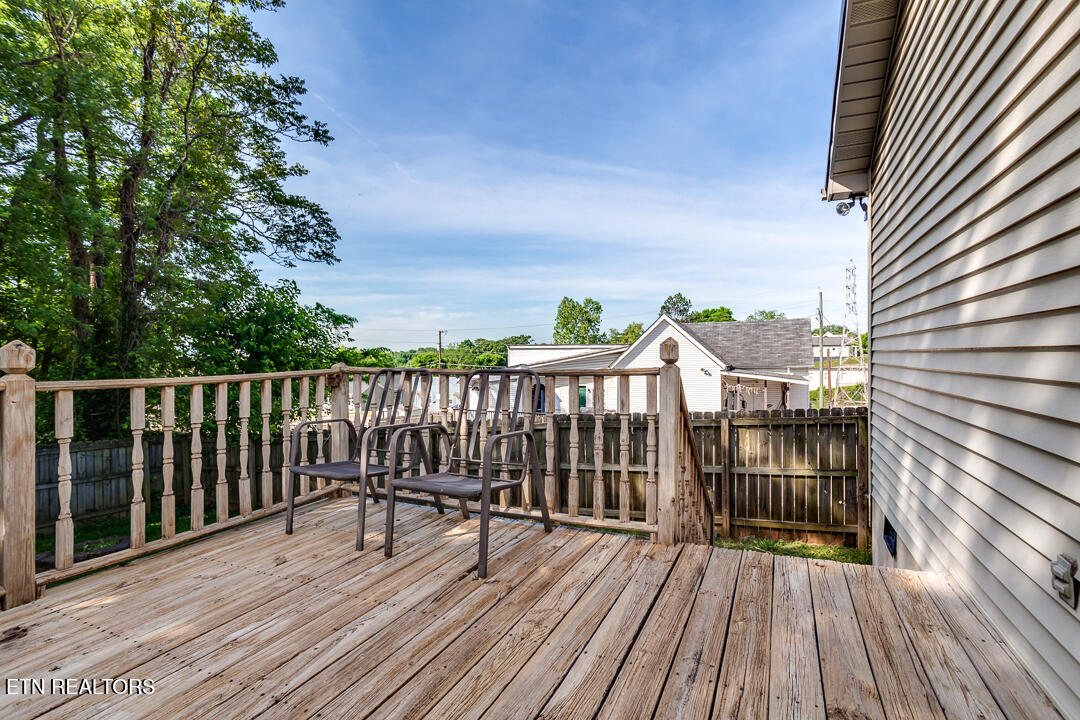 1910 Cecil Avenue Knoxville TN 37917