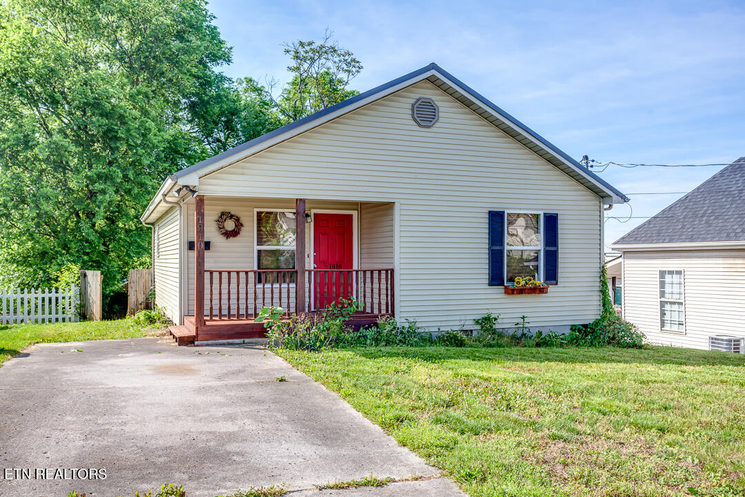 1910 Cecil Avenue Knoxville TN 37917