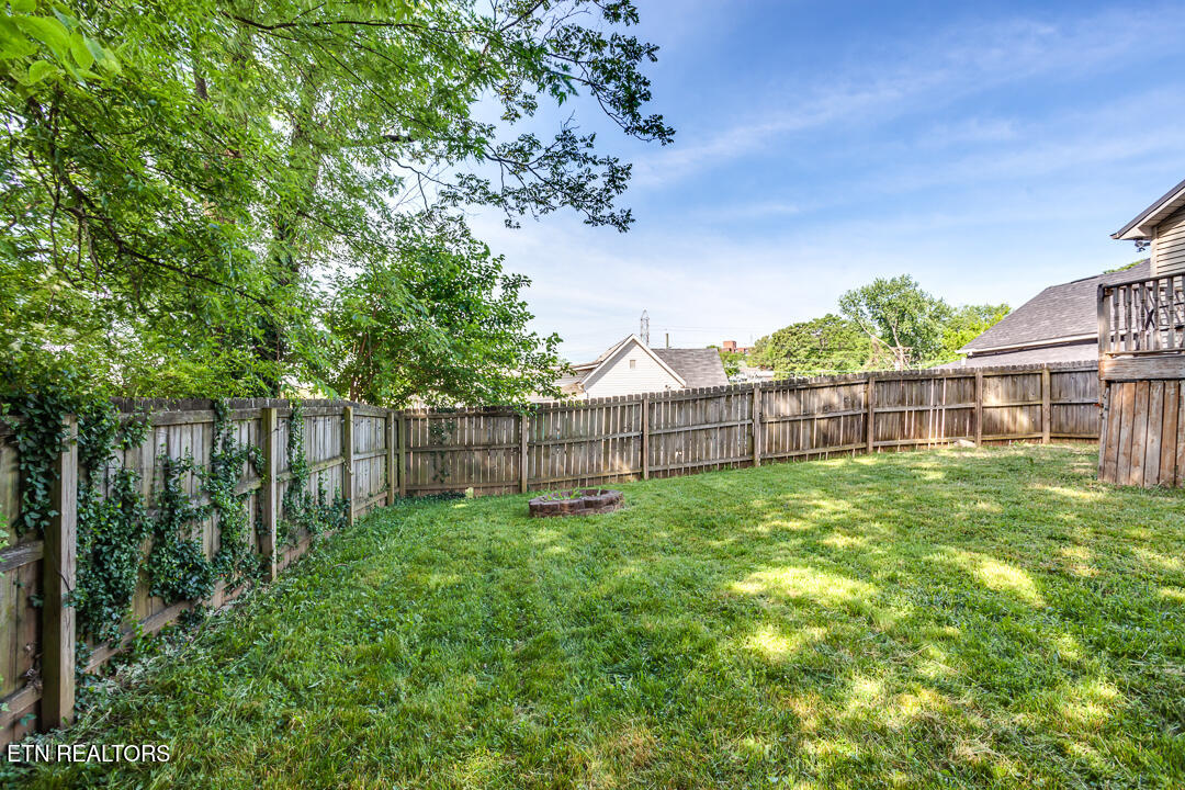 1910 Cecil Avenue Knoxville TN 37917