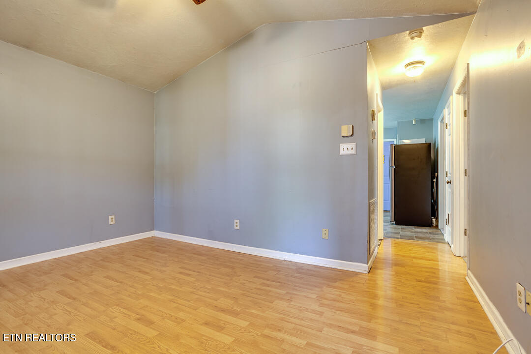 1910 Cecil Avenue Knoxville TN 37917