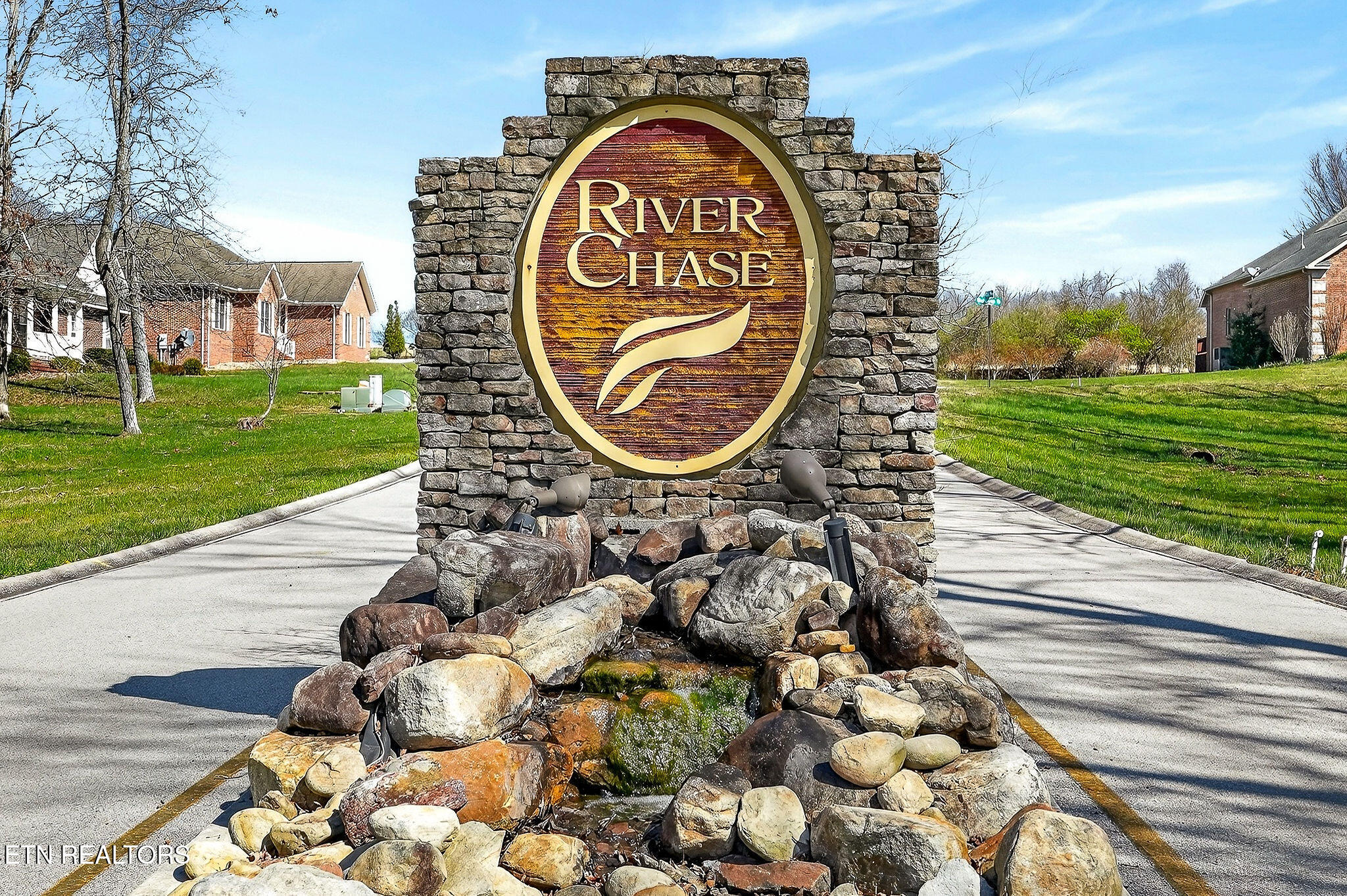 155 Riverchase Drive Crossville TN 38571