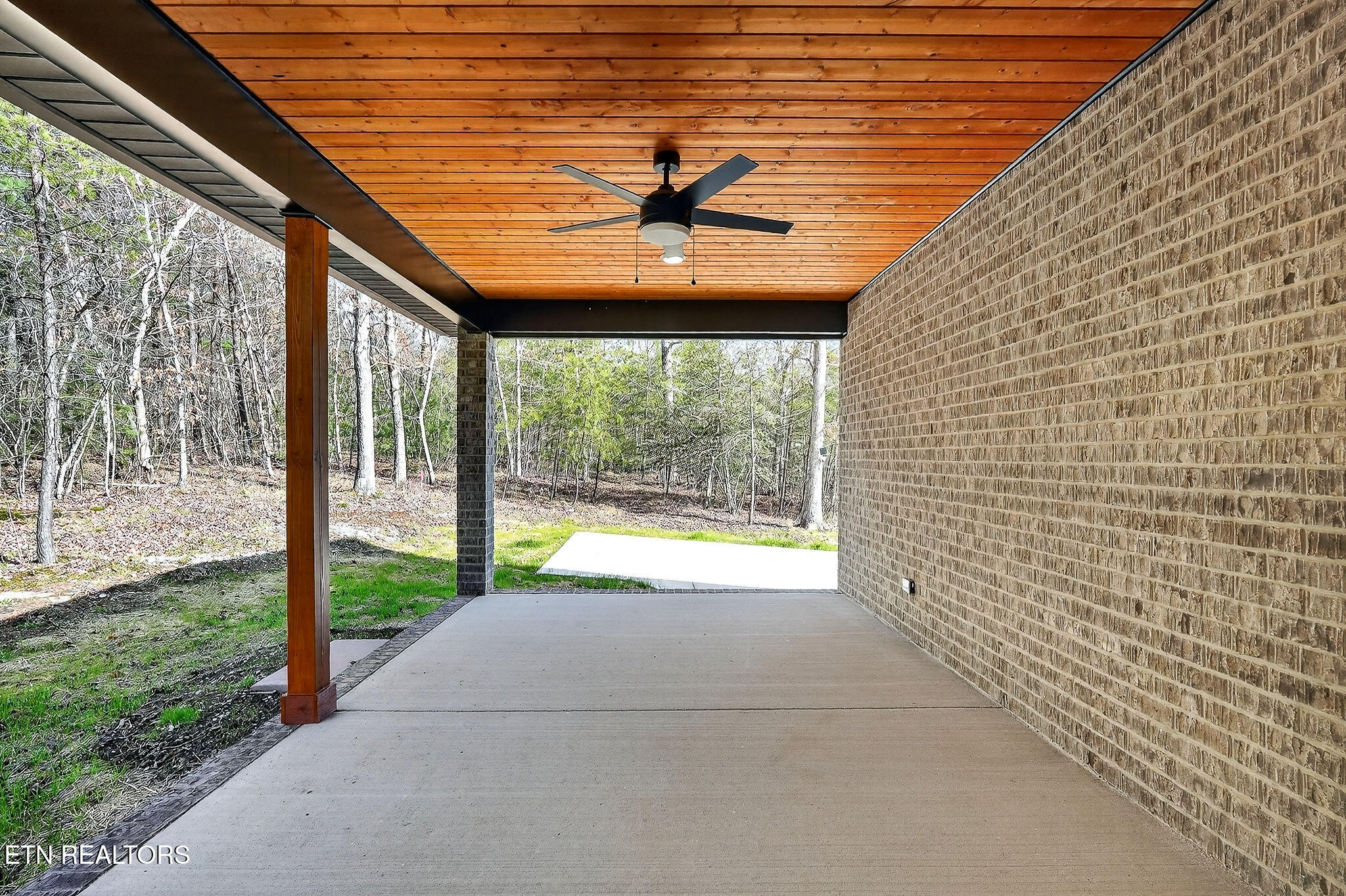 155 Riverchase Drive Crossville TN 38571