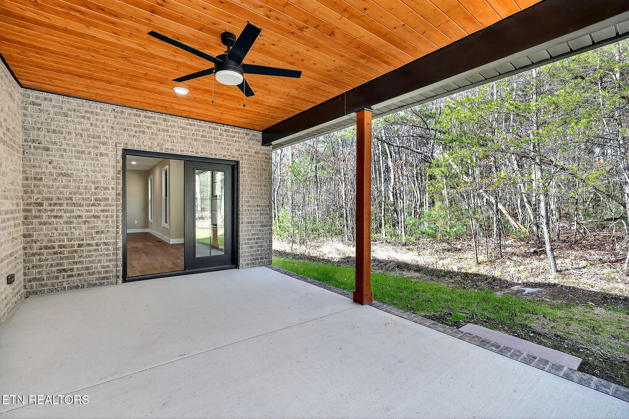 155 Riverchase Drive Crossville TN 38571
