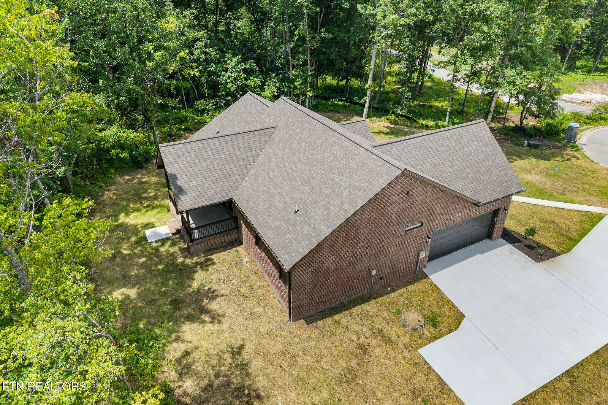 2 Riverchase Drive Crossville TN 38555