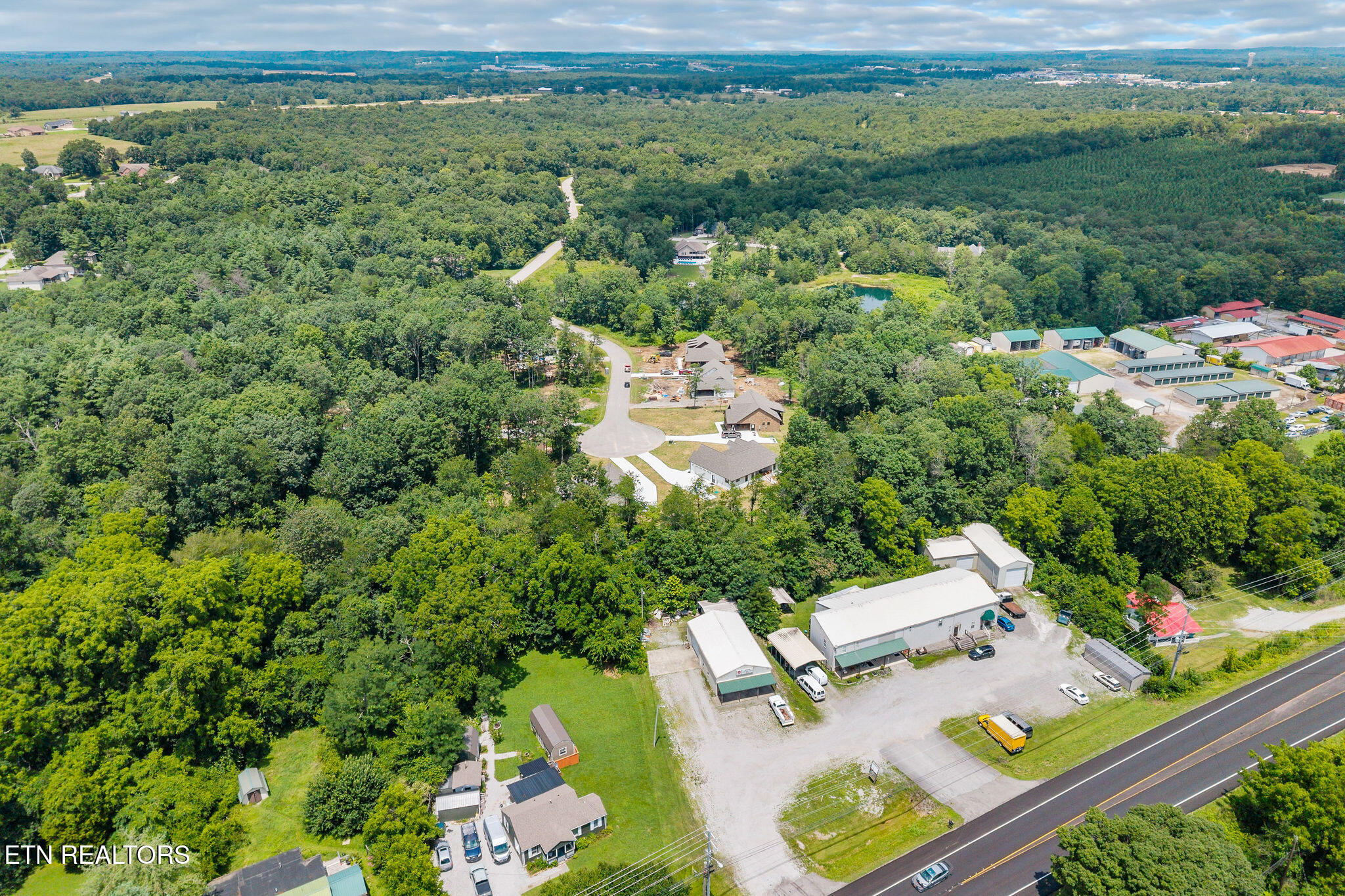 2 Riverchase Drive Crossville TN 38555