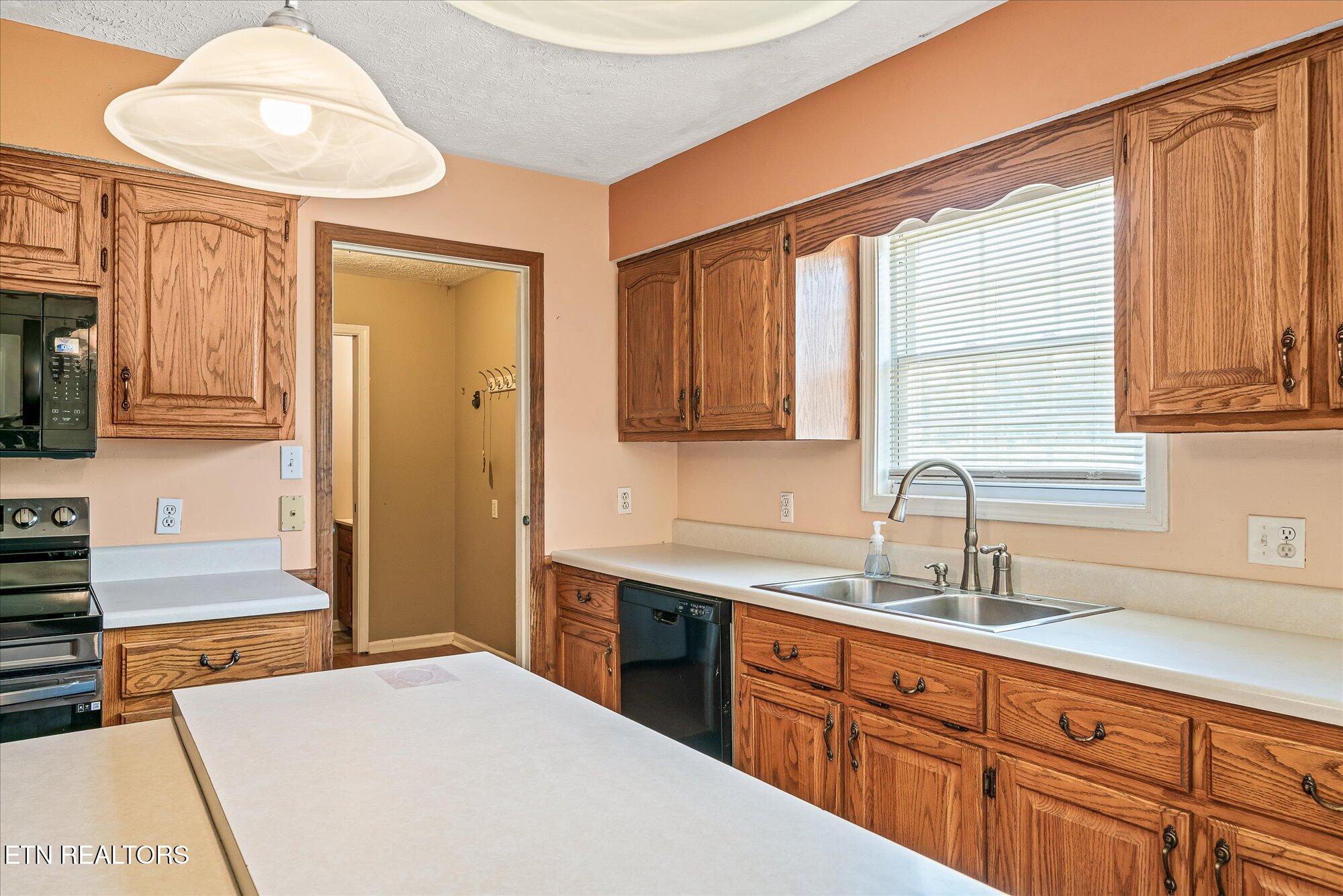 2019 Martha Washington Road Clarkrange TN 38553