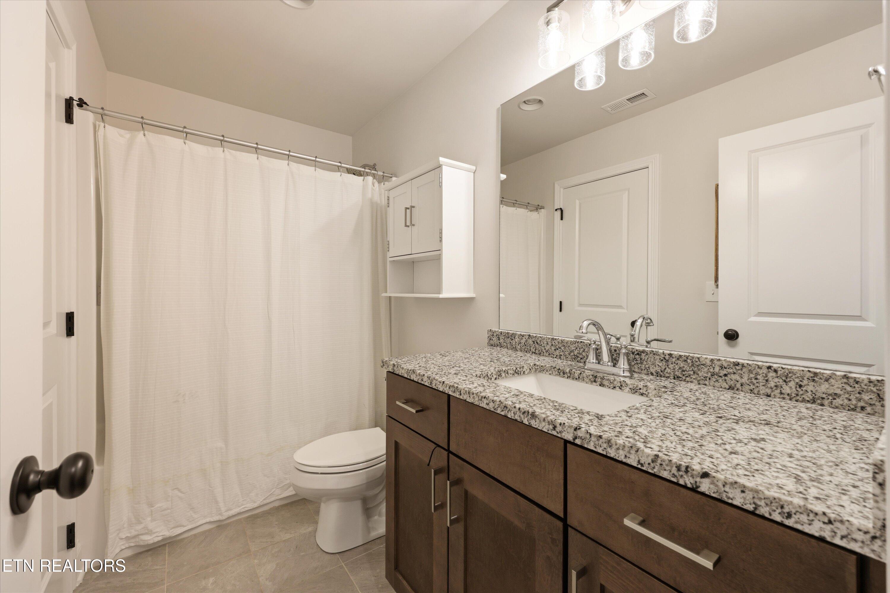 9202 Iris Garden Lane Knoxville TN 37922