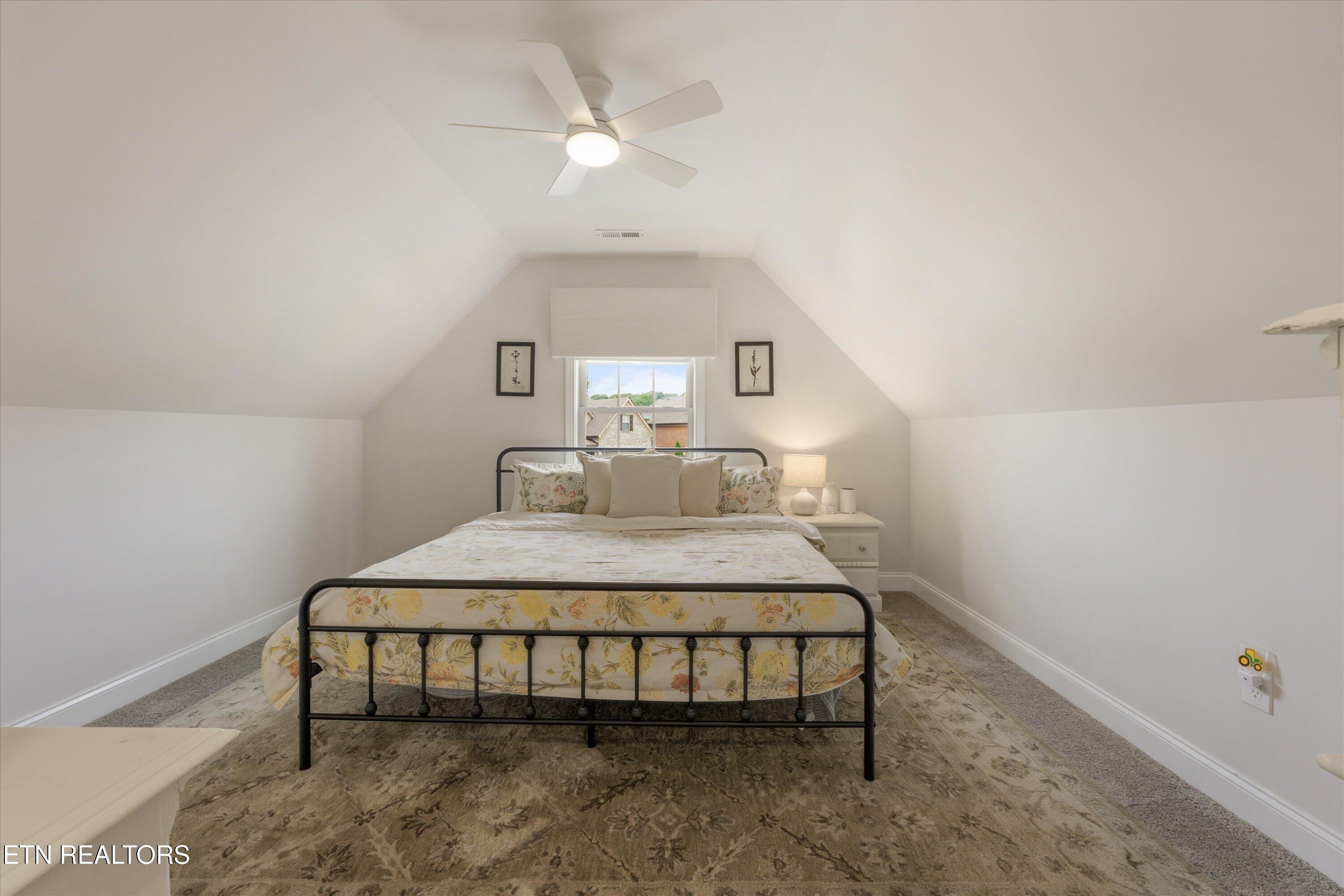 9202 Iris Garden Lane Knoxville TN 37922