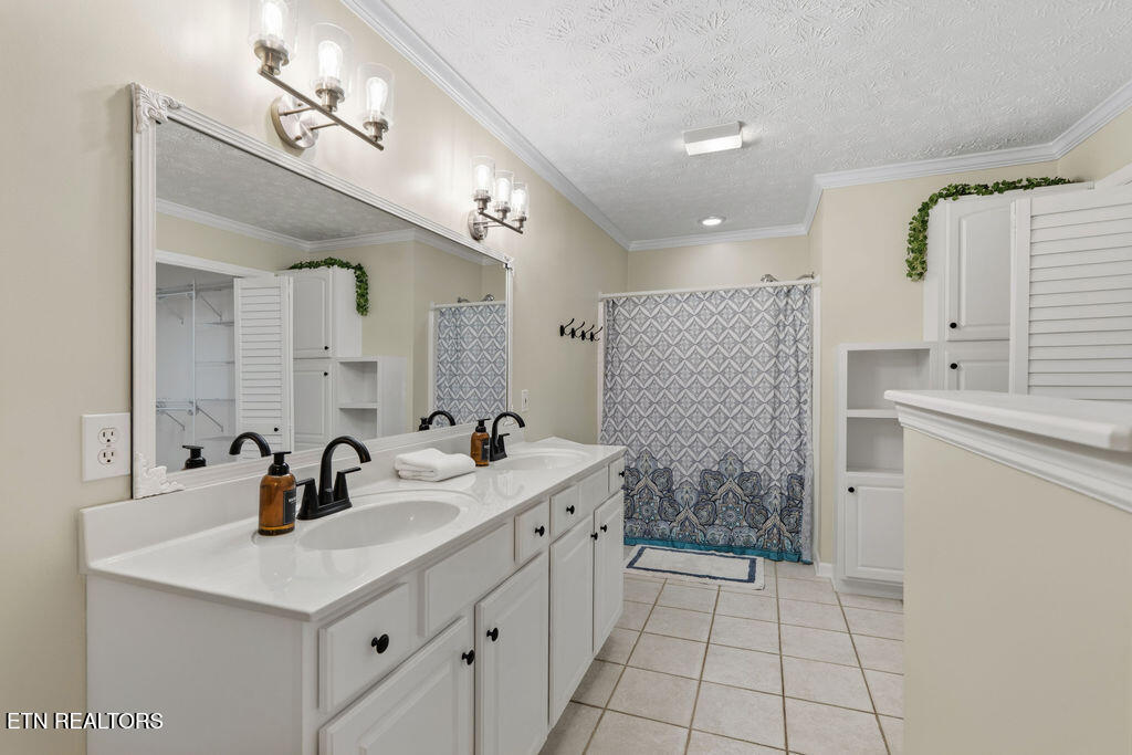 2124 Elm Grove Lane Knoxville TN 37932