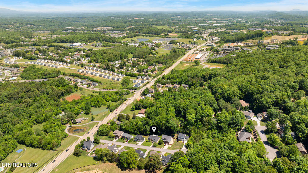 2124 Elm Grove Lane Knoxville TN 37932