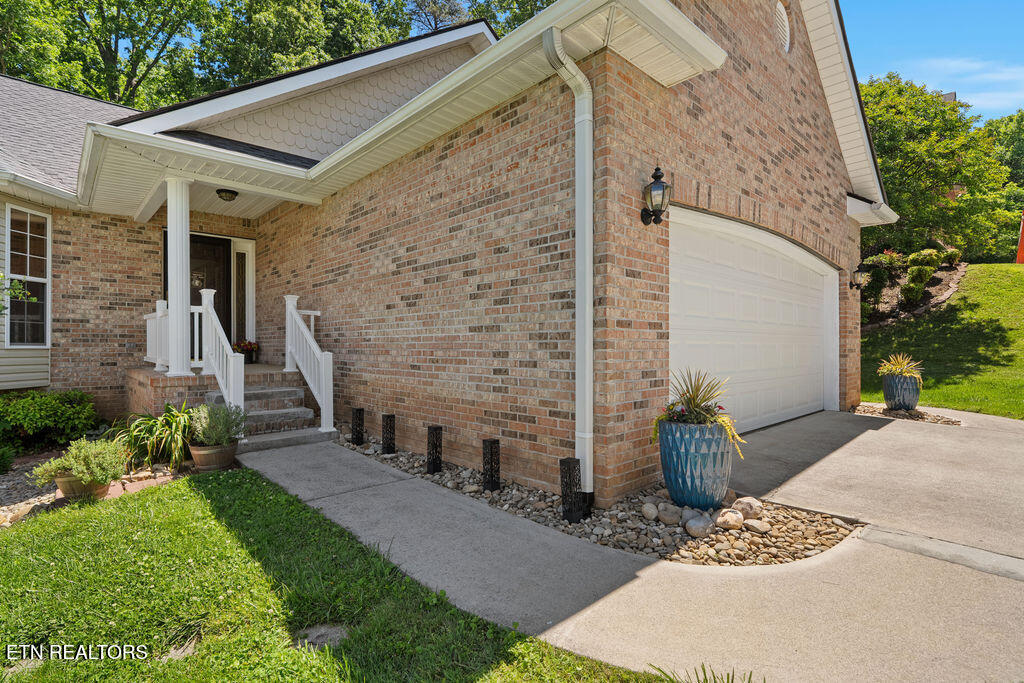 2124 Elm Grove Lane Knoxville TN 37932