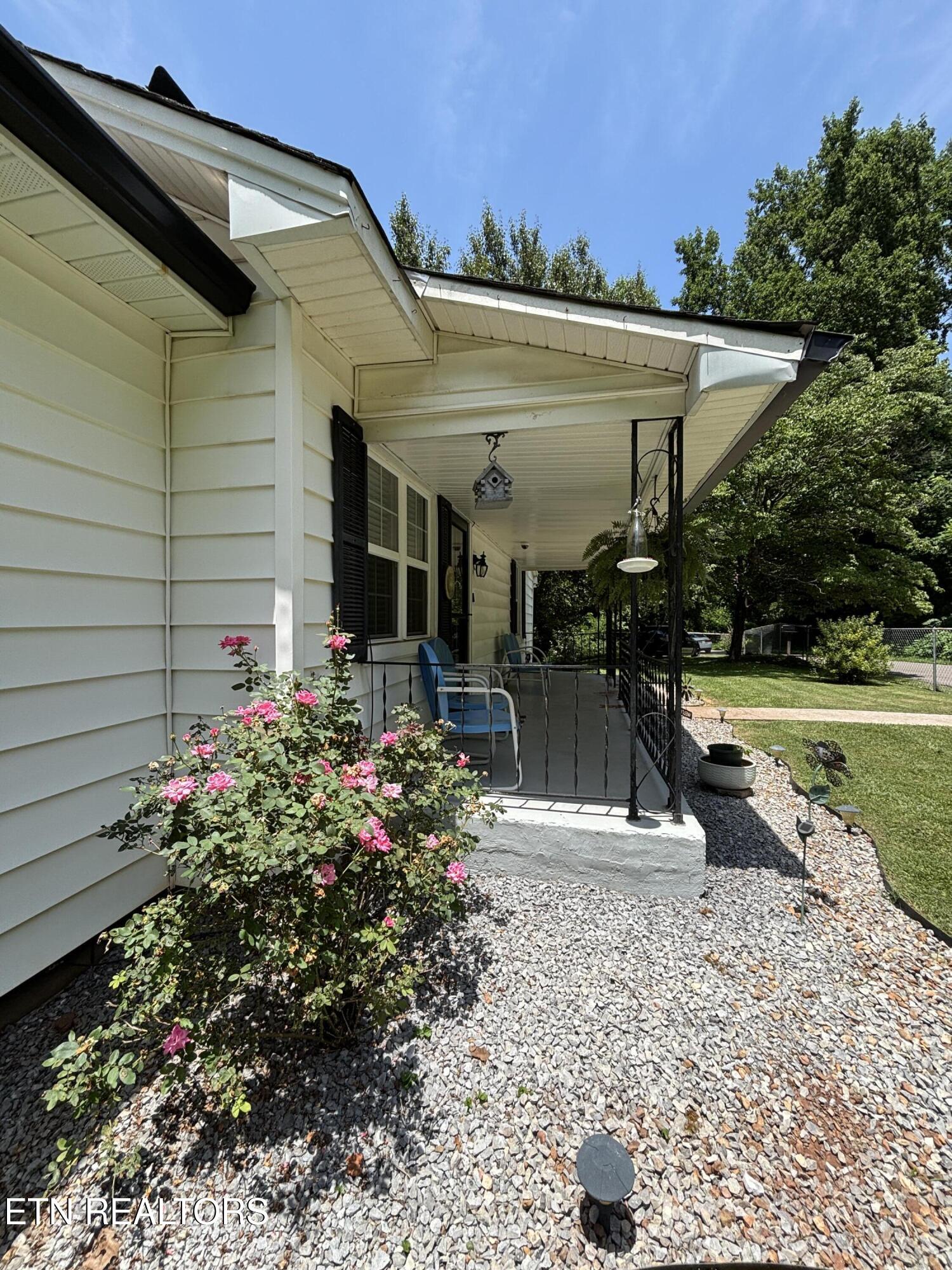 2512 SE Aberdeen Lane Knoxville TN 37920