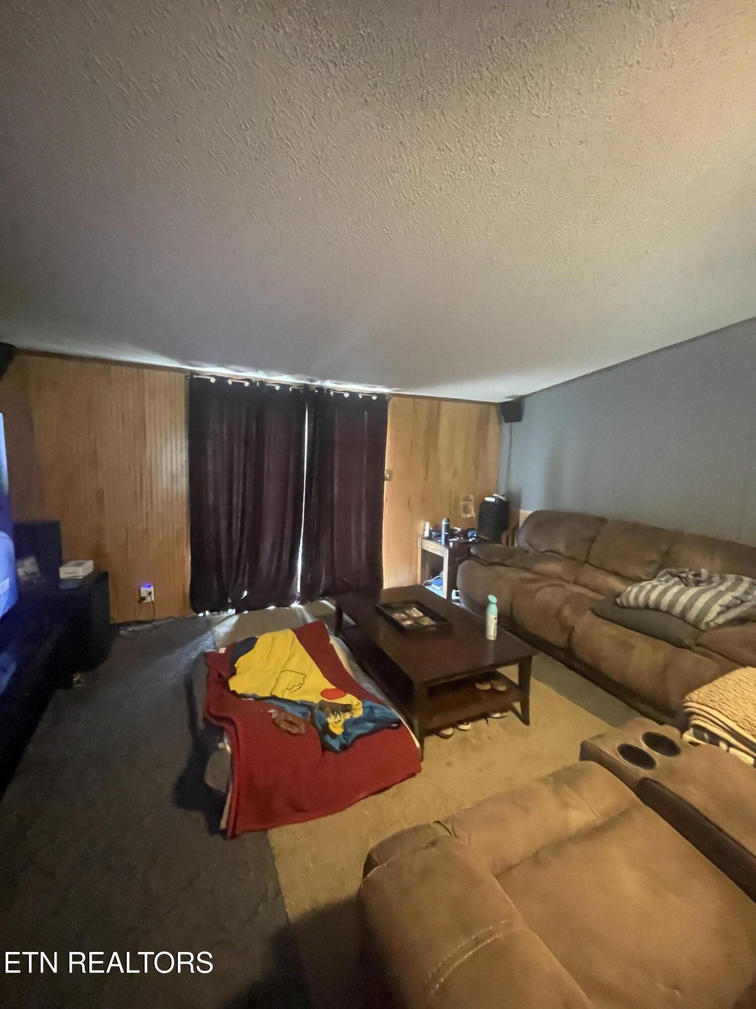 10320 Patsy Cline Way Strawberry Plains TN 37871