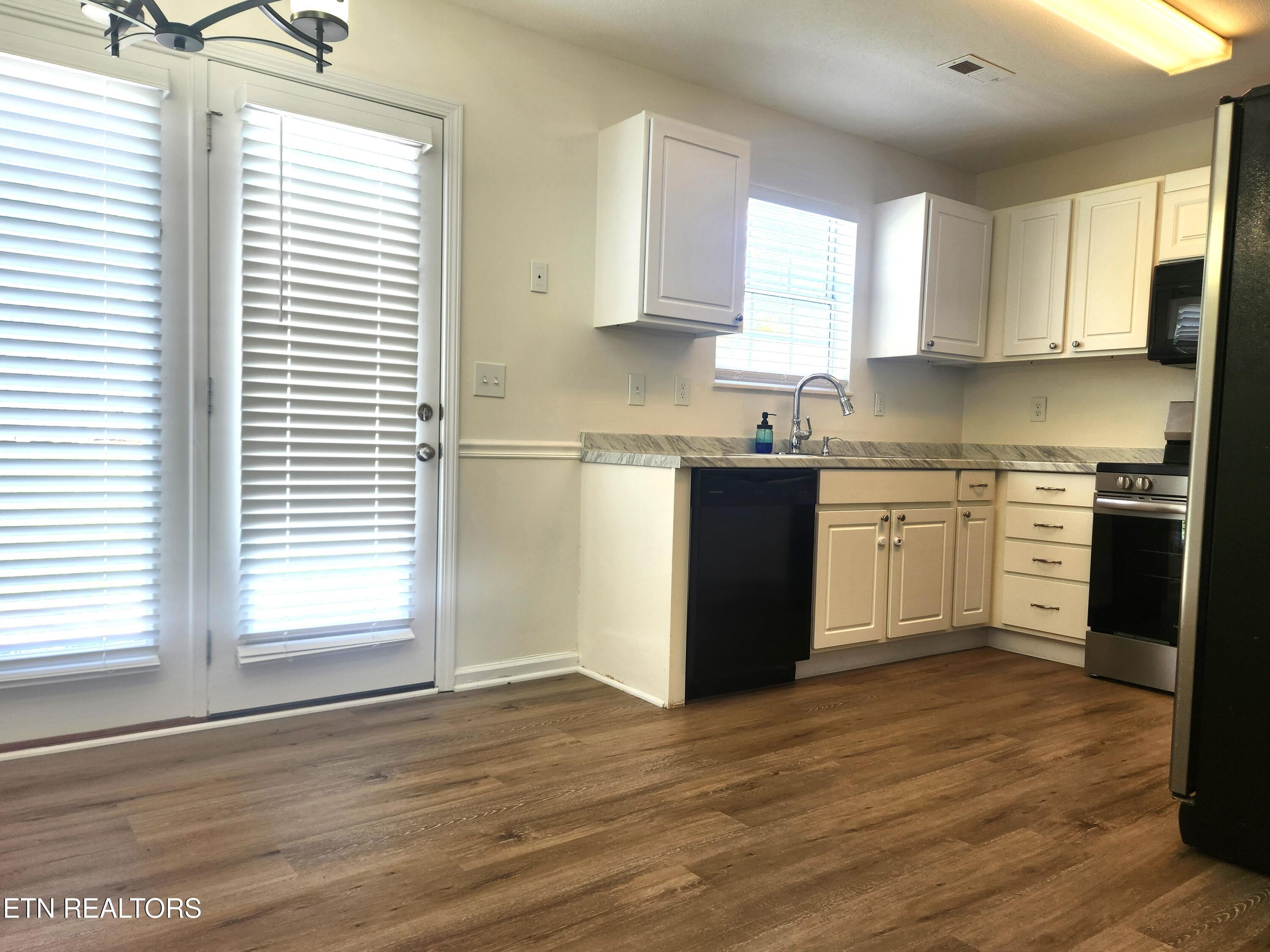 6206 Jim Fox Lane Powell TN 37849