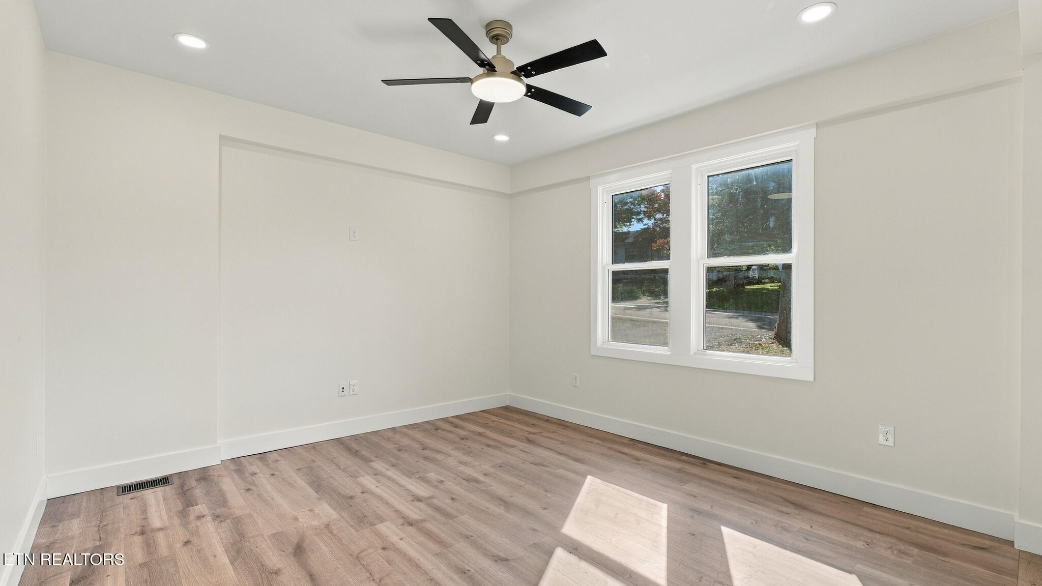 1123 Hiawassee Avenue Knoxville TN 37917
