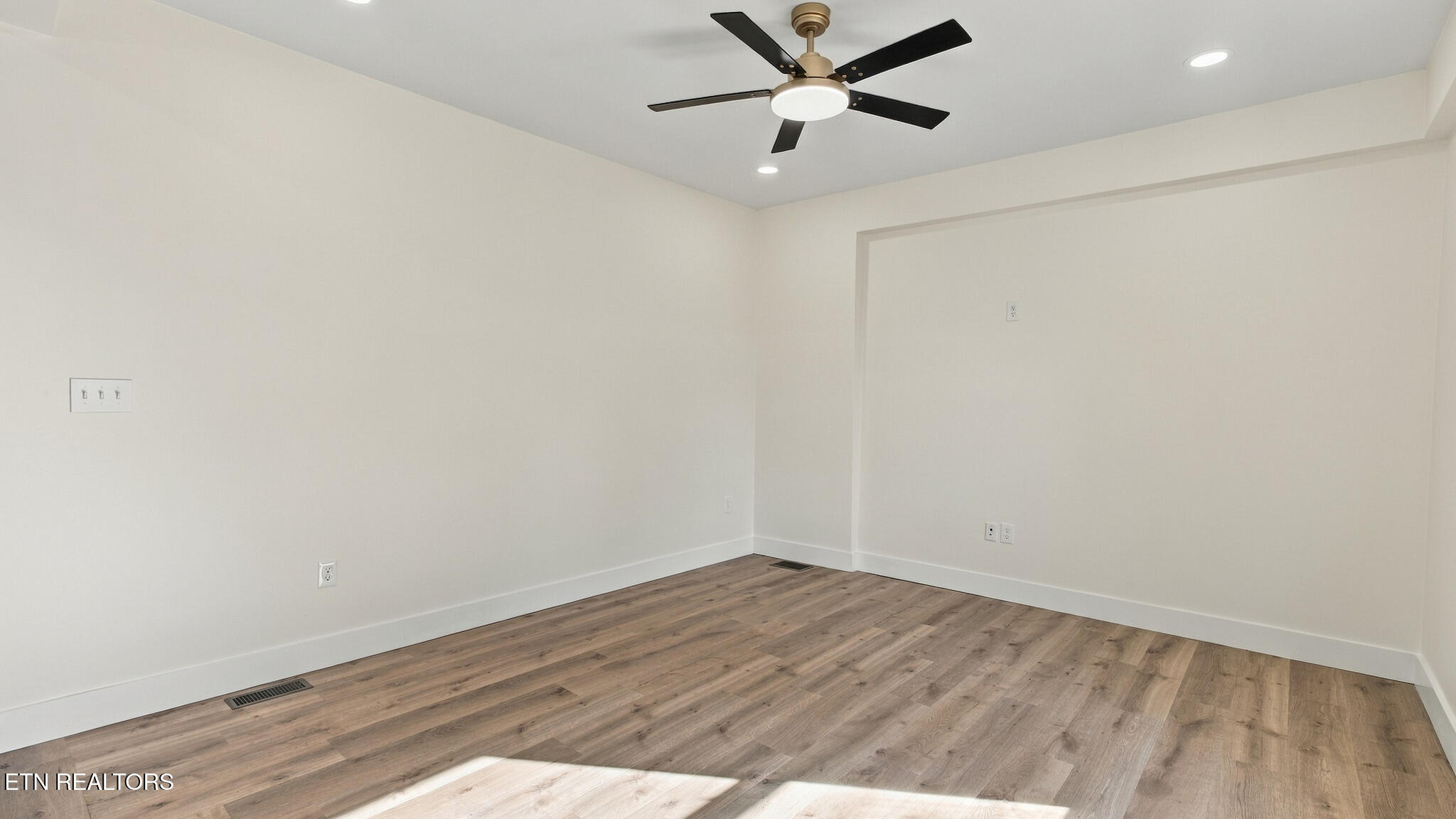 1123 Hiawassee Avenue Knoxville TN 37917