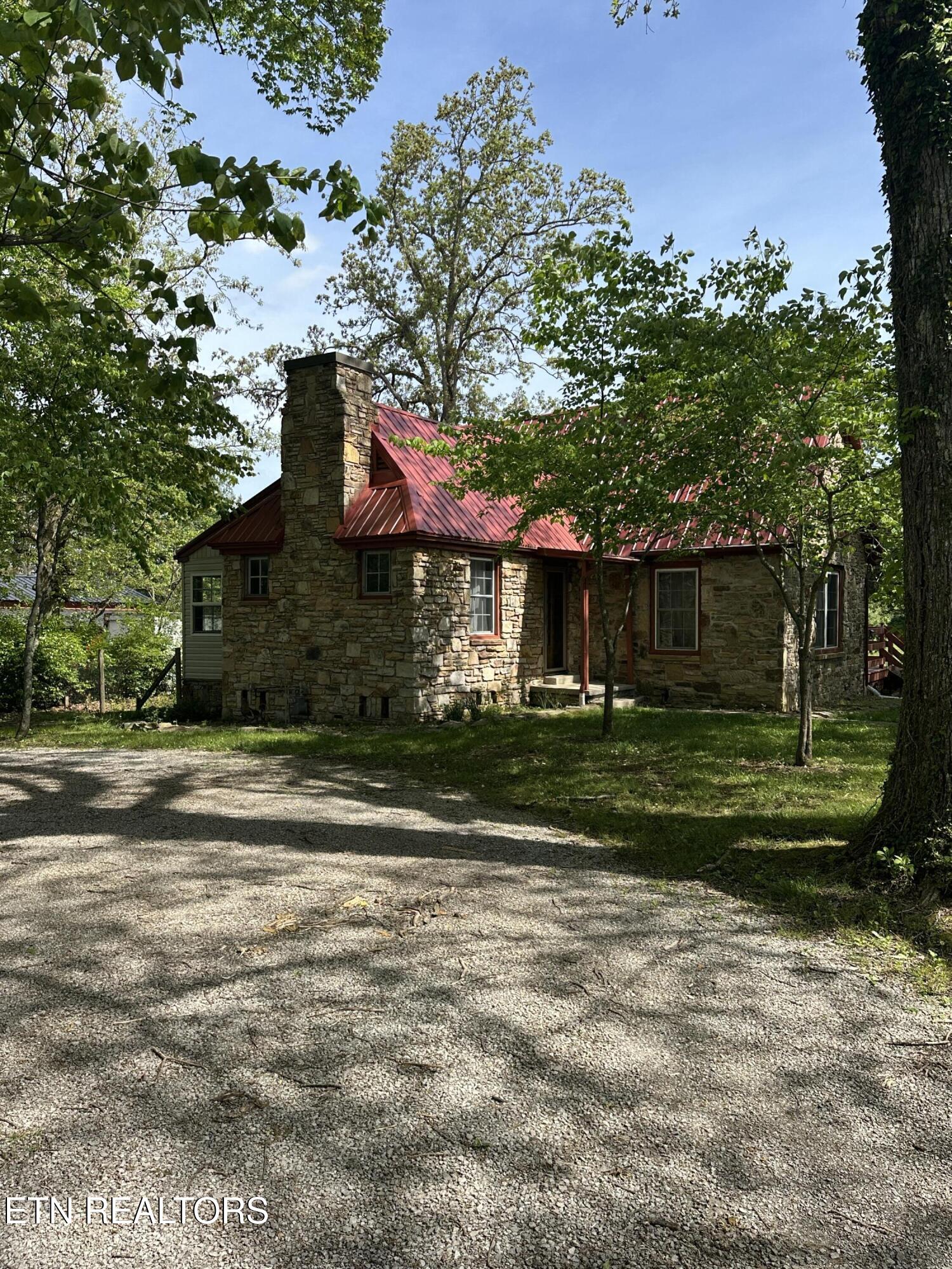 93 Pigeon Ridge Road Crossville TN 38555