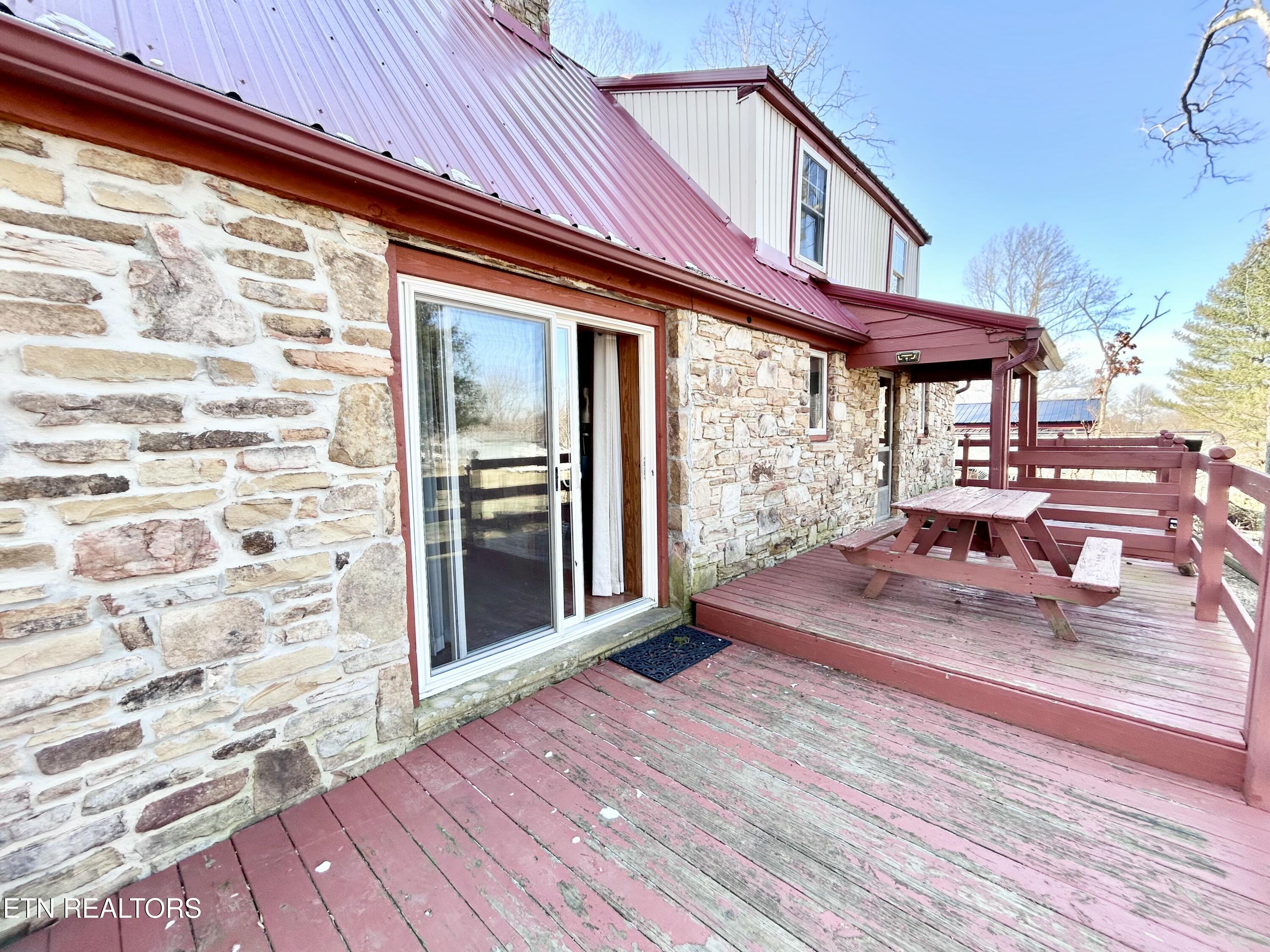 93 Pigeon Ridge Road Crossville TN 38555