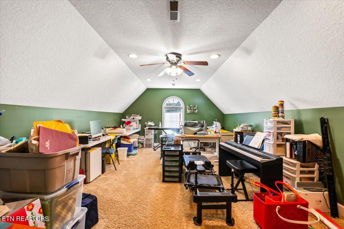 159 Reflection Lane Lafollette TN 37766