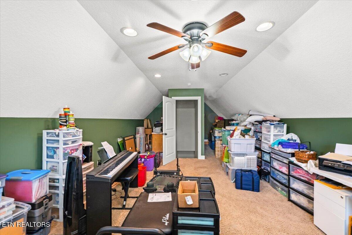 159 Reflection Lane Lafollette TN 37766