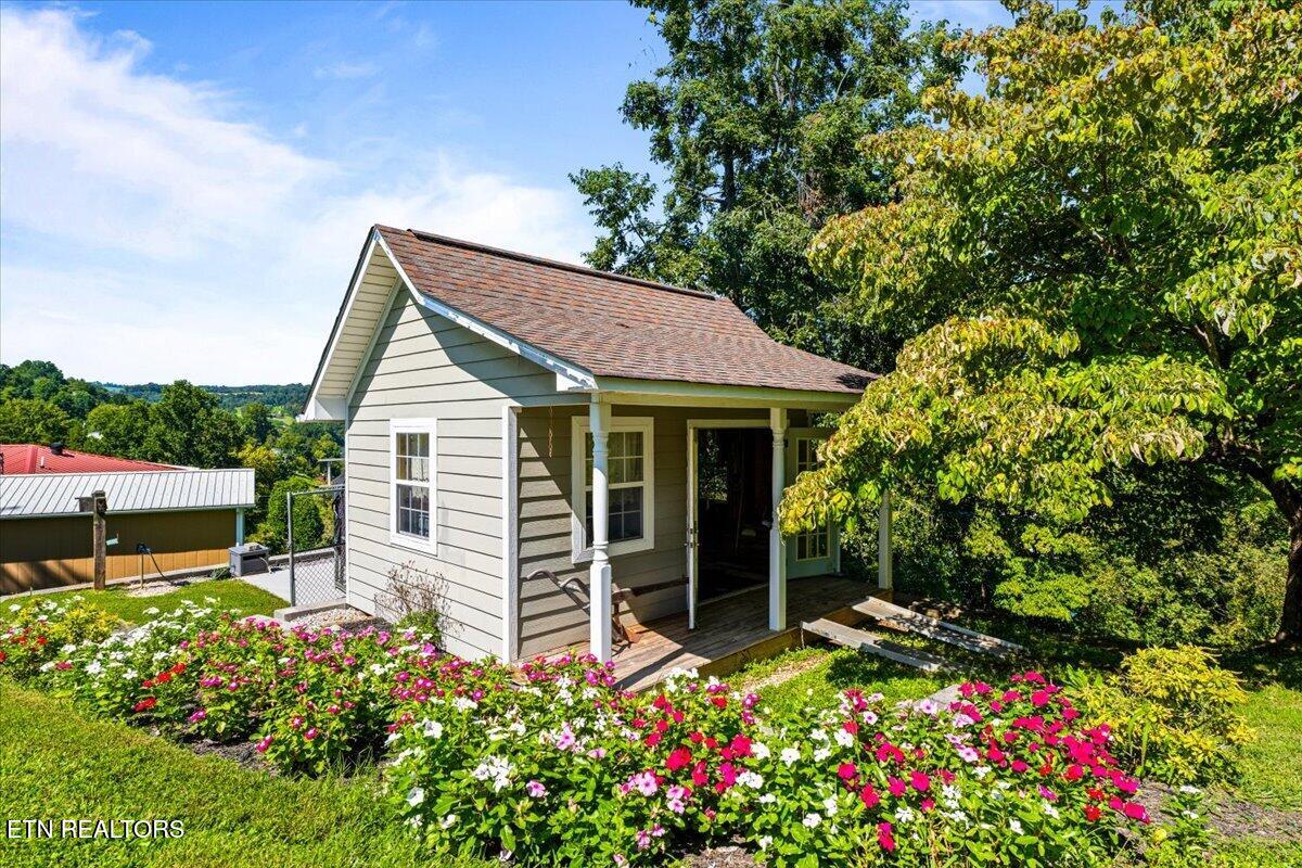 159 Reflection Lane Lafollette TN 37766