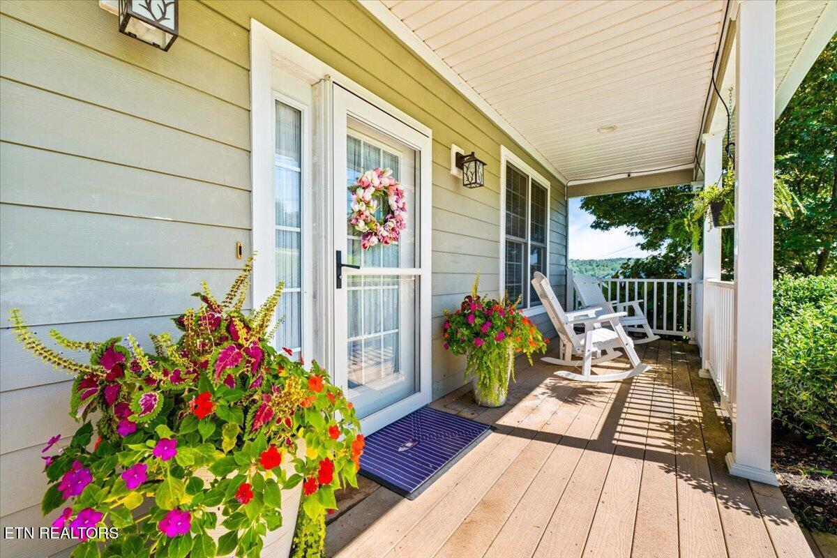 159 Reflection Lane Lafollette TN 37766