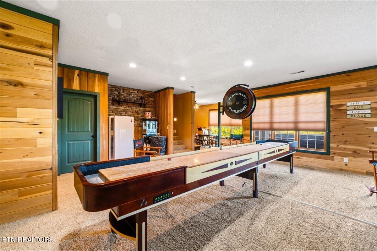 159 Reflection Lane Lafollette TN 37766