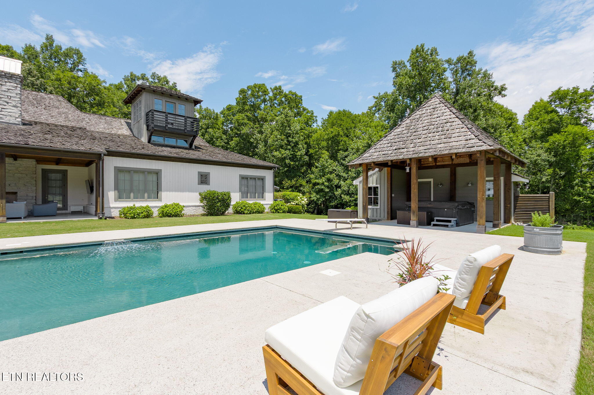 2000 Lawnville Road Kingston TN 37763