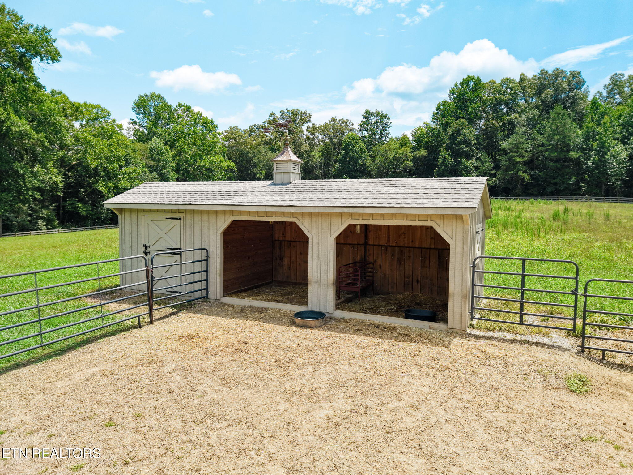 2000 Lawnville Road Kingston TN 37763